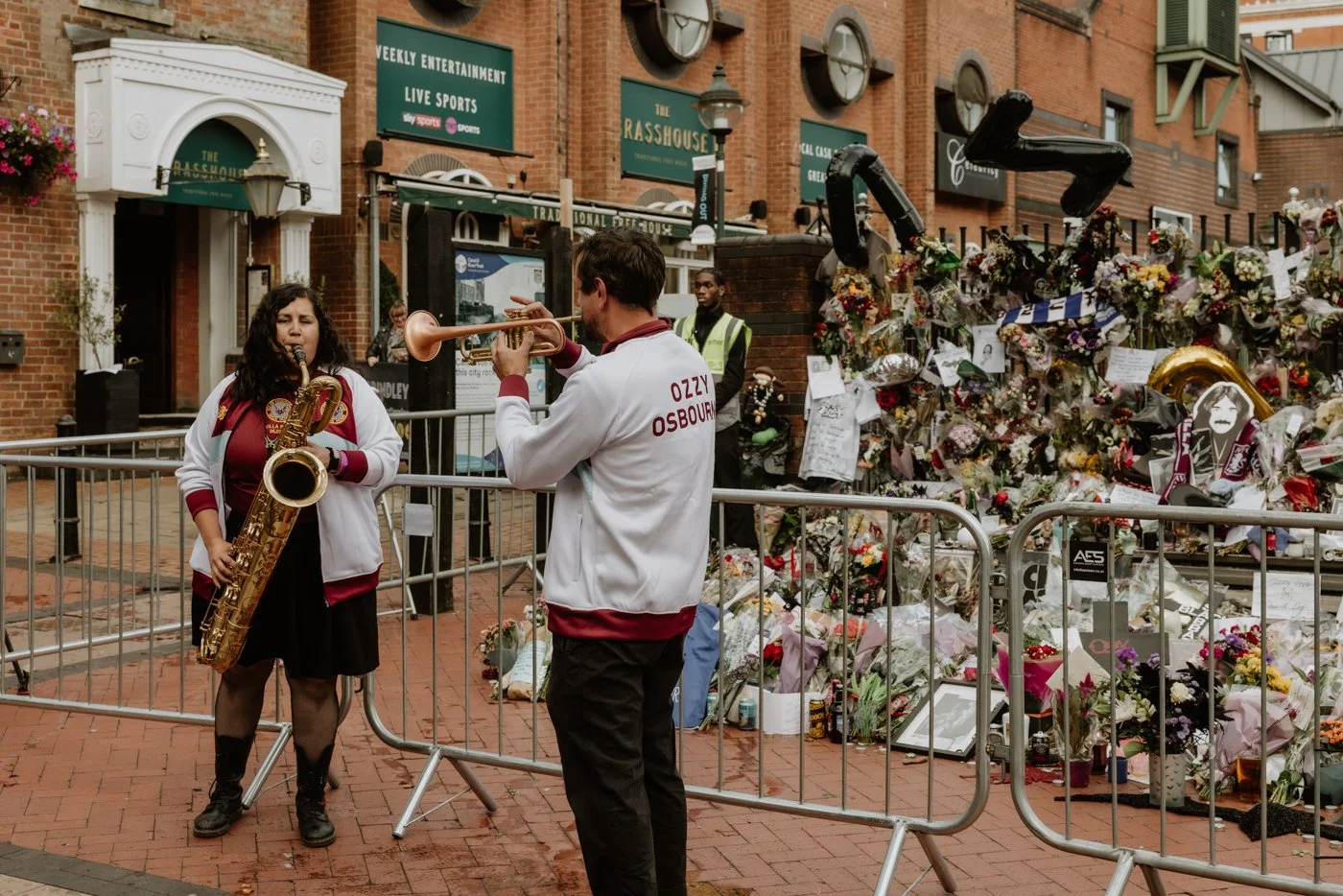 Ozzy Osbourne Birmingham funeral-096.jpg