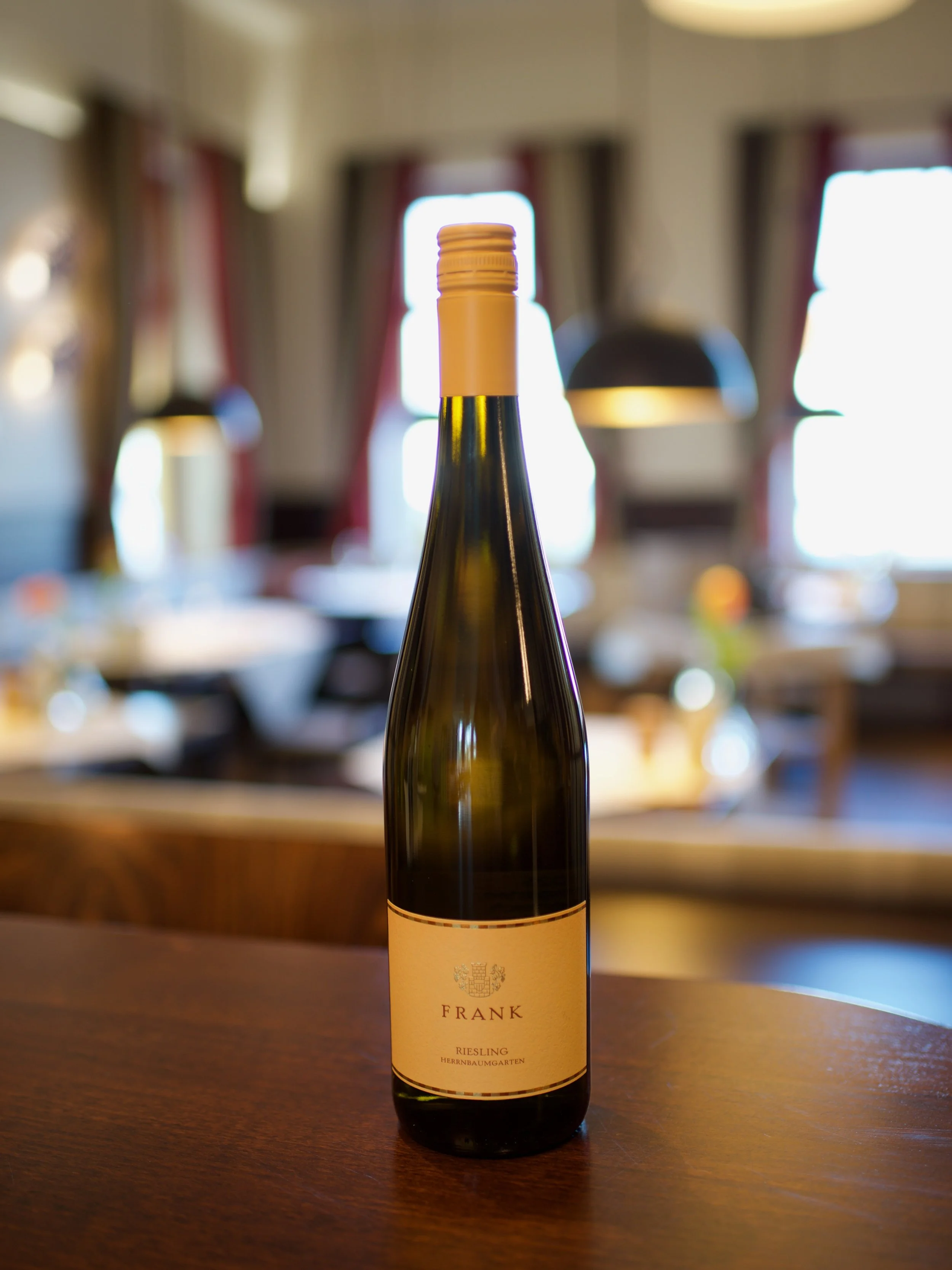 RieslingimLokal.jpeg