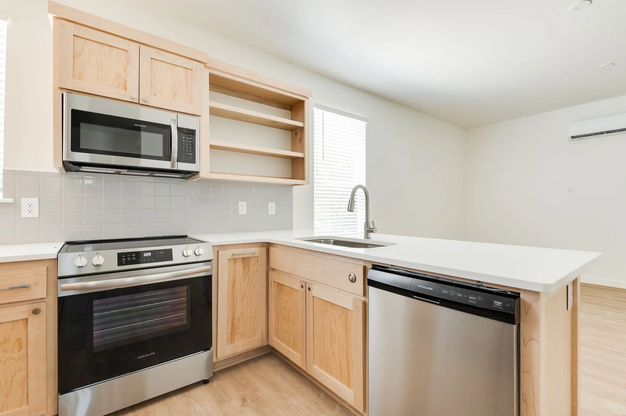 72-1625 NW 12th St, OKC-070.jpg