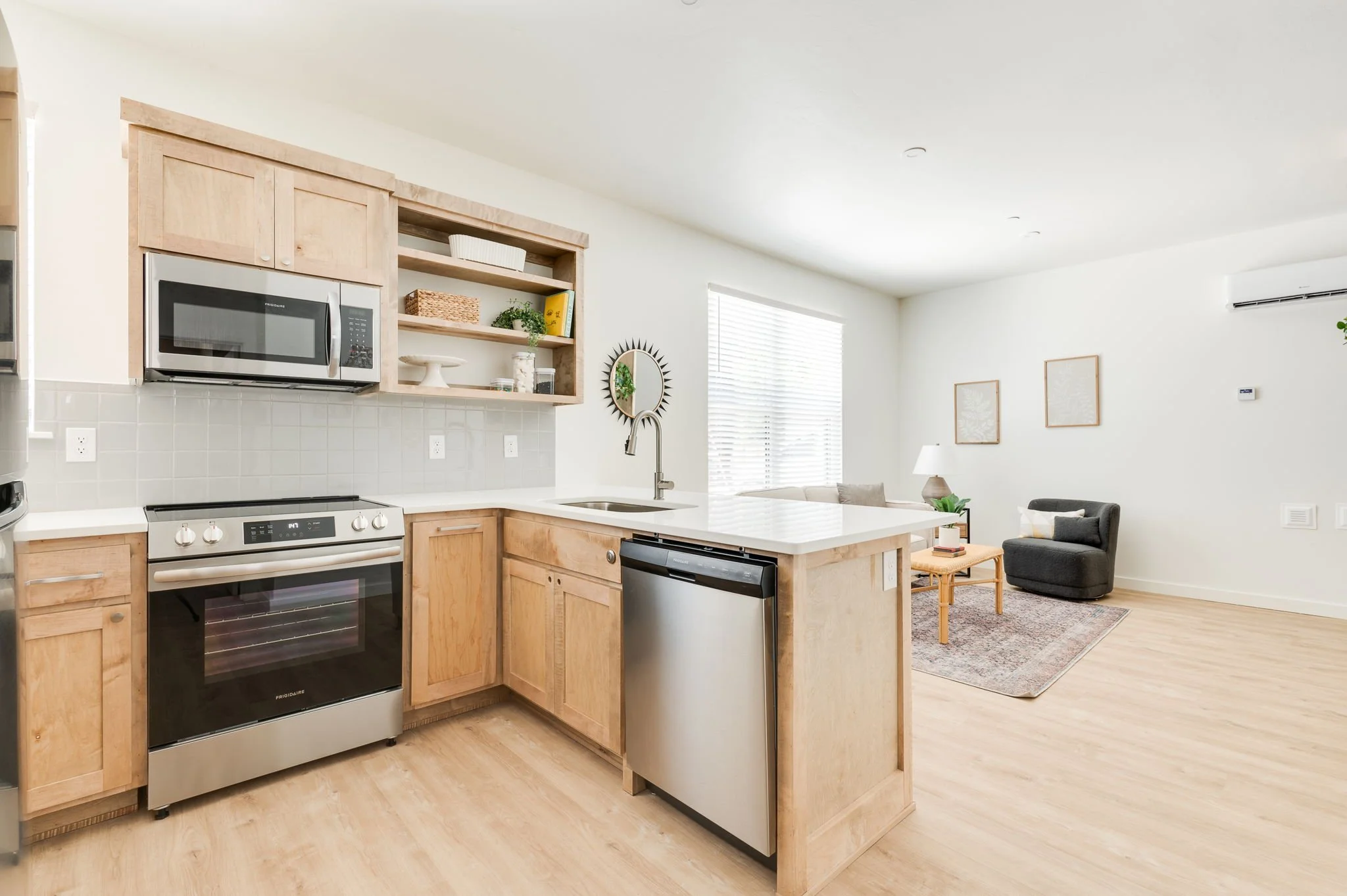 Copy of 11-1625 NW 12th St, OKC-009.jpg