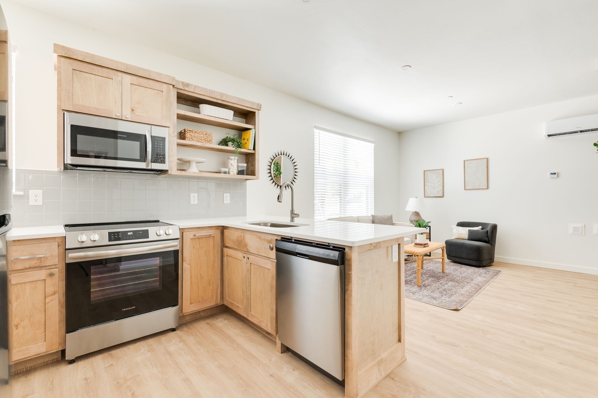 Copy of 11-1625 NW 12th St, OKC-009.jpg
