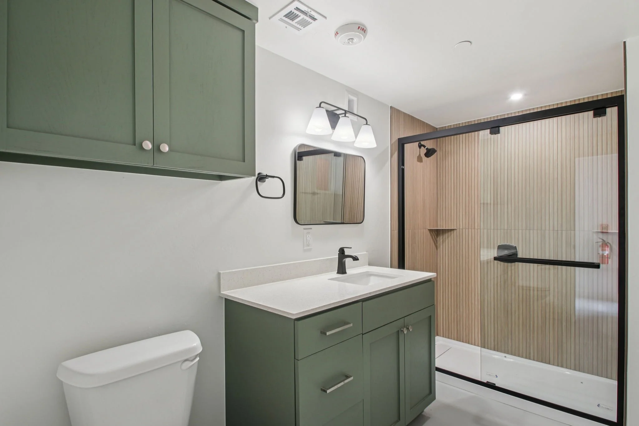 57-web-or-mls-unit 1E-014.jpg