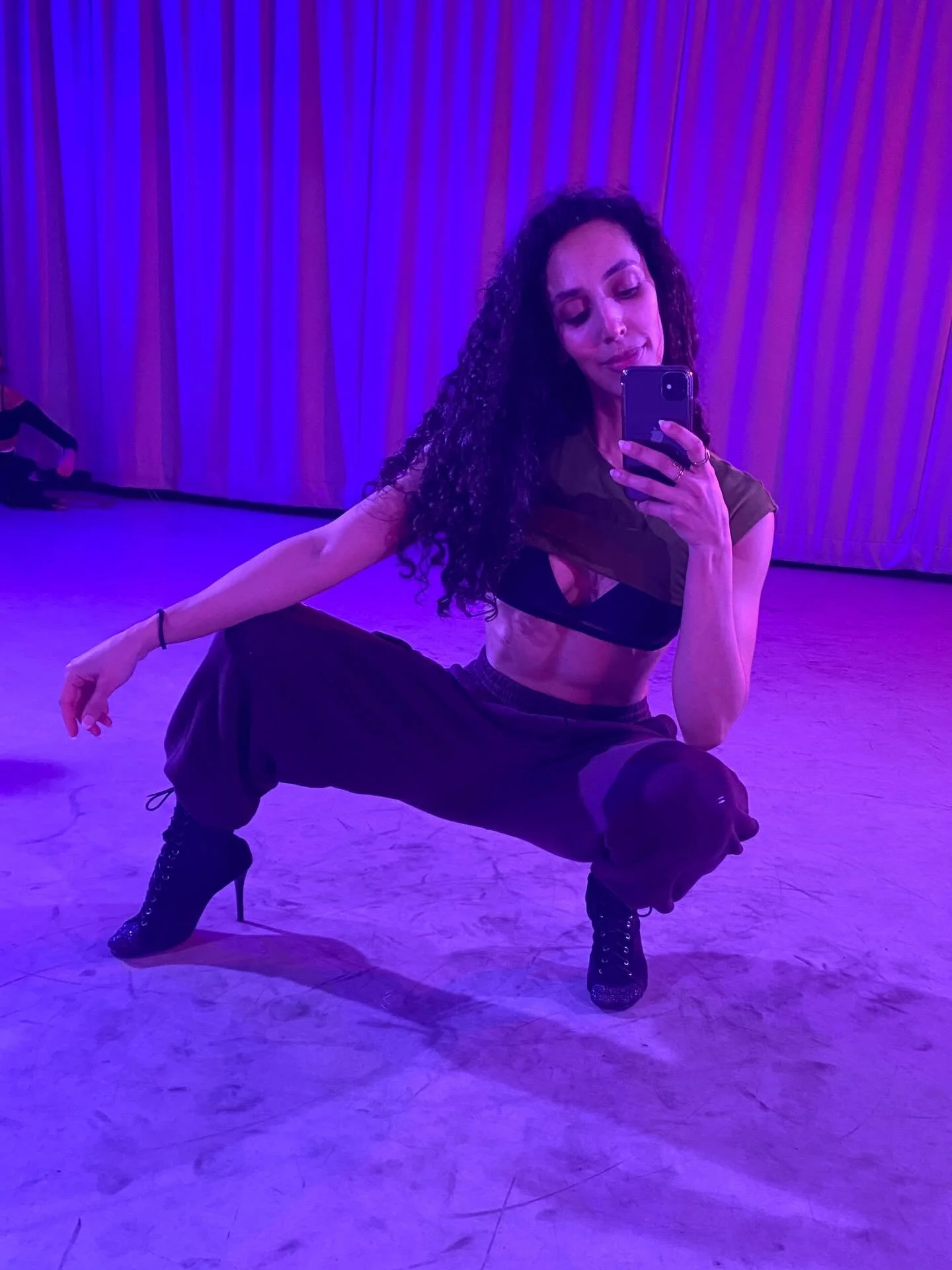 Training archives ✨

What a gift this season has been. Creating more space to dance. Just for me. 
Dancing when I&rsquo;m happy. Dancing when I&rsquo;m sad. Dancing when I need to remember who I am. 

Creative cup is full. 
Movement will do that ❤️