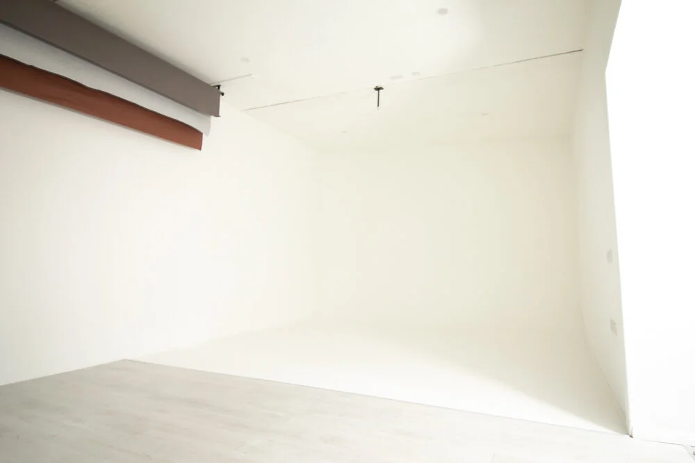 STUDIO Y-9800.jpg