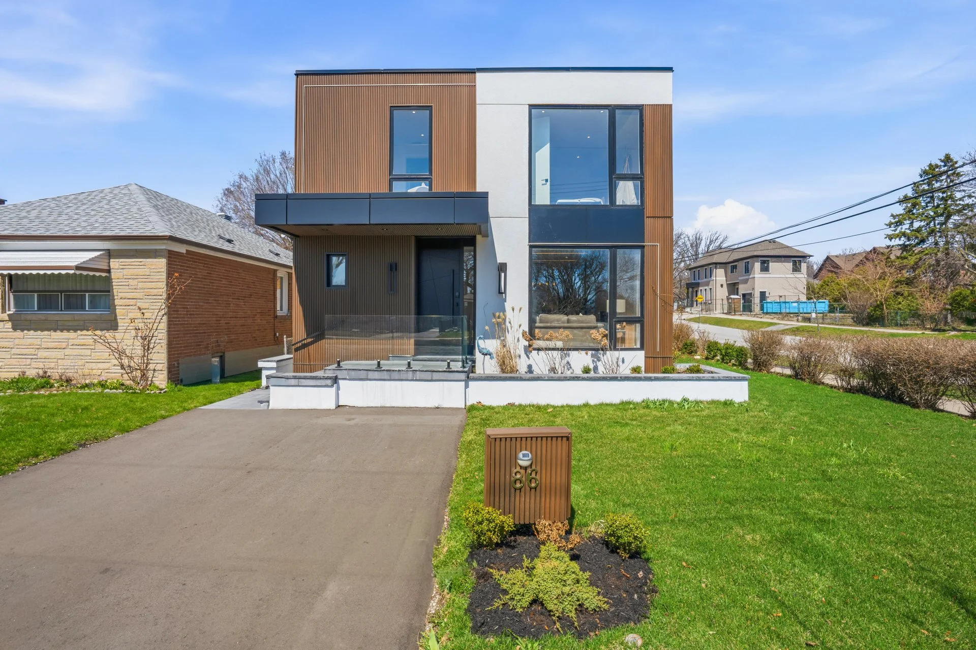 1_003_Exterior Front.jpg