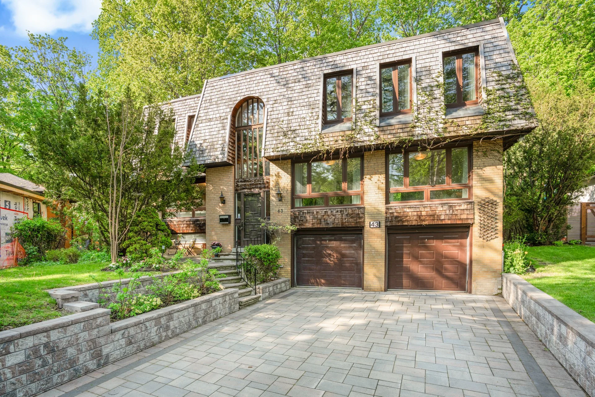 1_001_Exterior Front.jpg