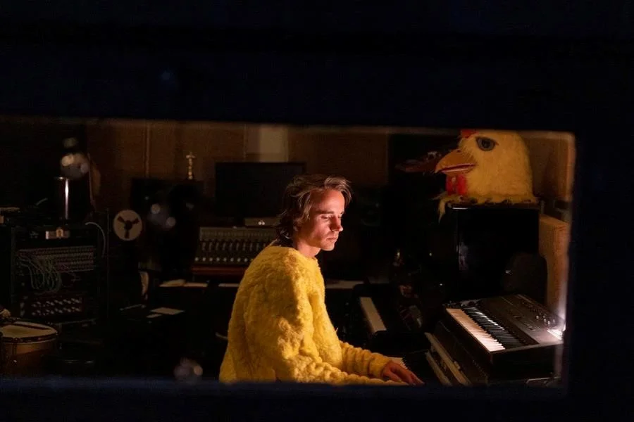Andy Shauf releases video for Norm’s ‘Halloween Store’
