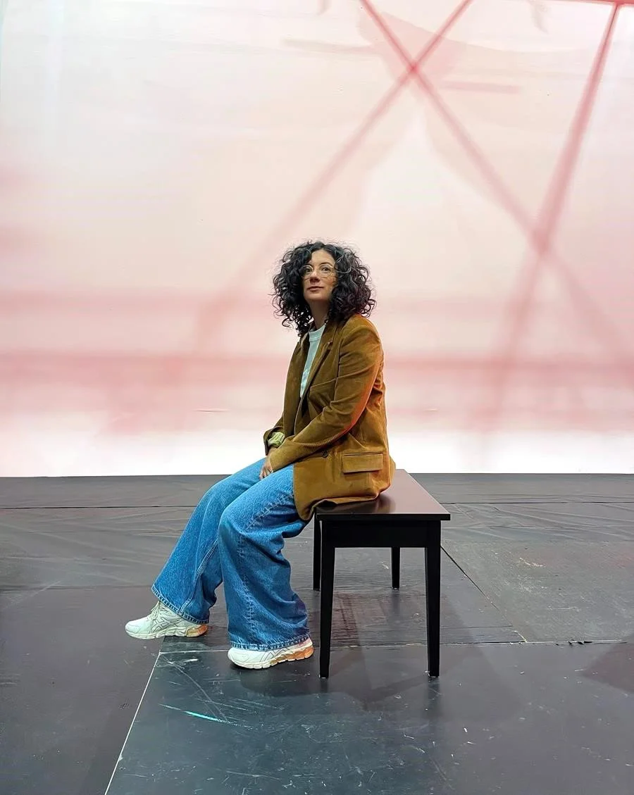 Alexandra Stréliski Releases ‘Néo-Romance’ Extended Version and New Single ‘Umbra’