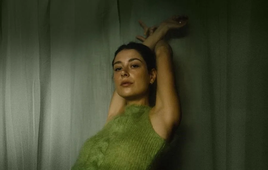 Grace Cummings Shares New Single ‘On And On’
