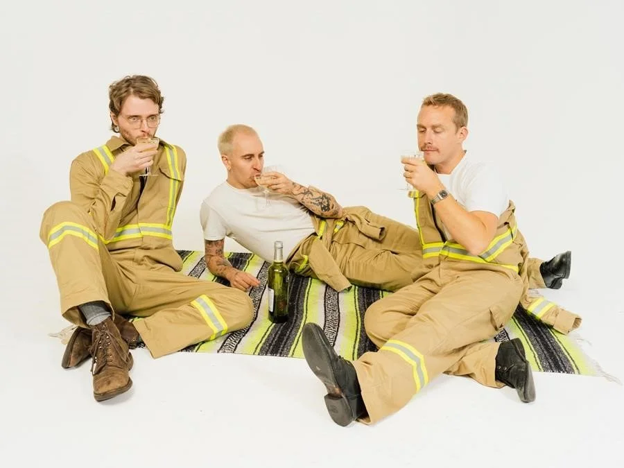 Omni share official video for ‘Compliment’, their new record&nbsp;‘Souvenir’&nbsp;out now via Sub Pop
