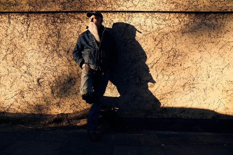 Seasick Steve shares new double single 'Funky Music' / 'Let The Music Talk' and details of huge UK / EU tour