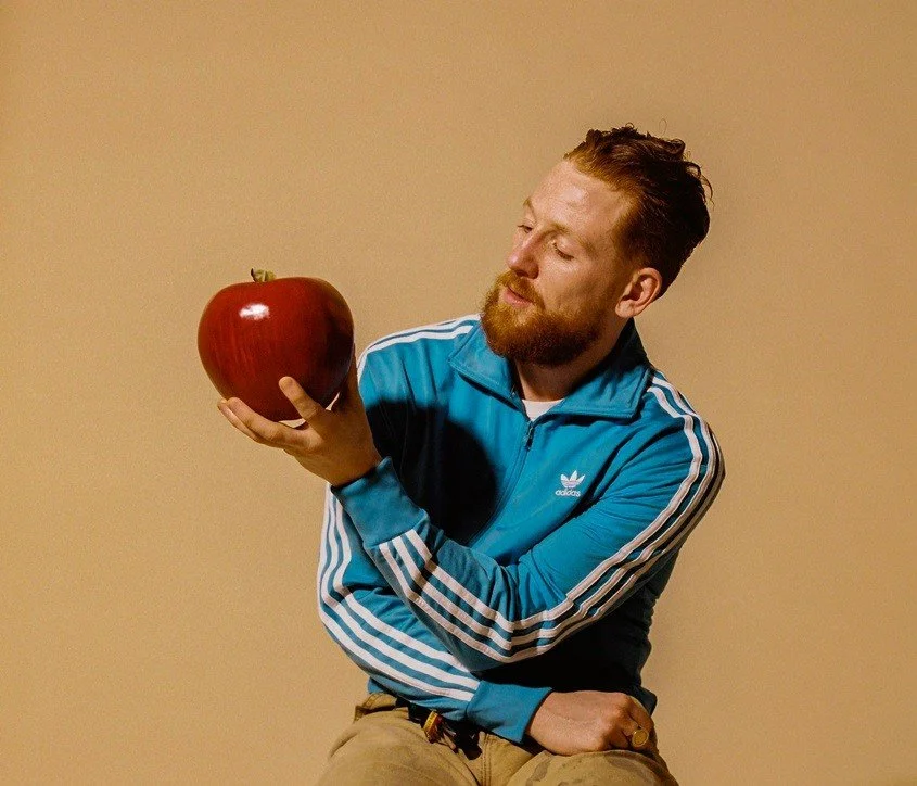 Willie J Healey shares brand-new single 'The Apple'