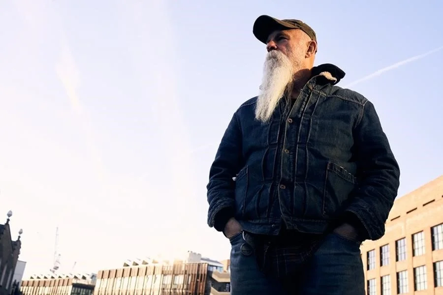 Seasick Steve shares new single 'Internet Cowboys'
