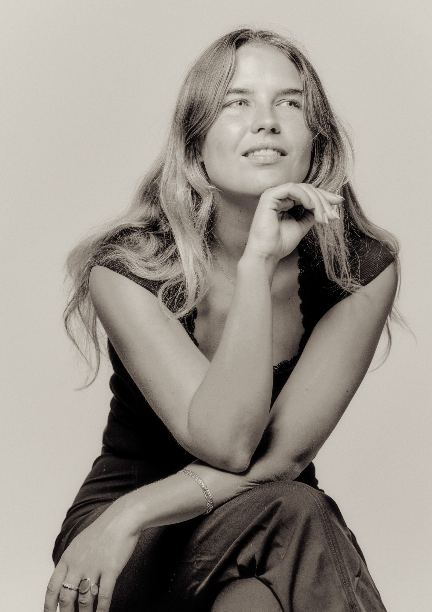 Liza Lo shares new single ‘Birdsong’ ahead of debut US tour dates