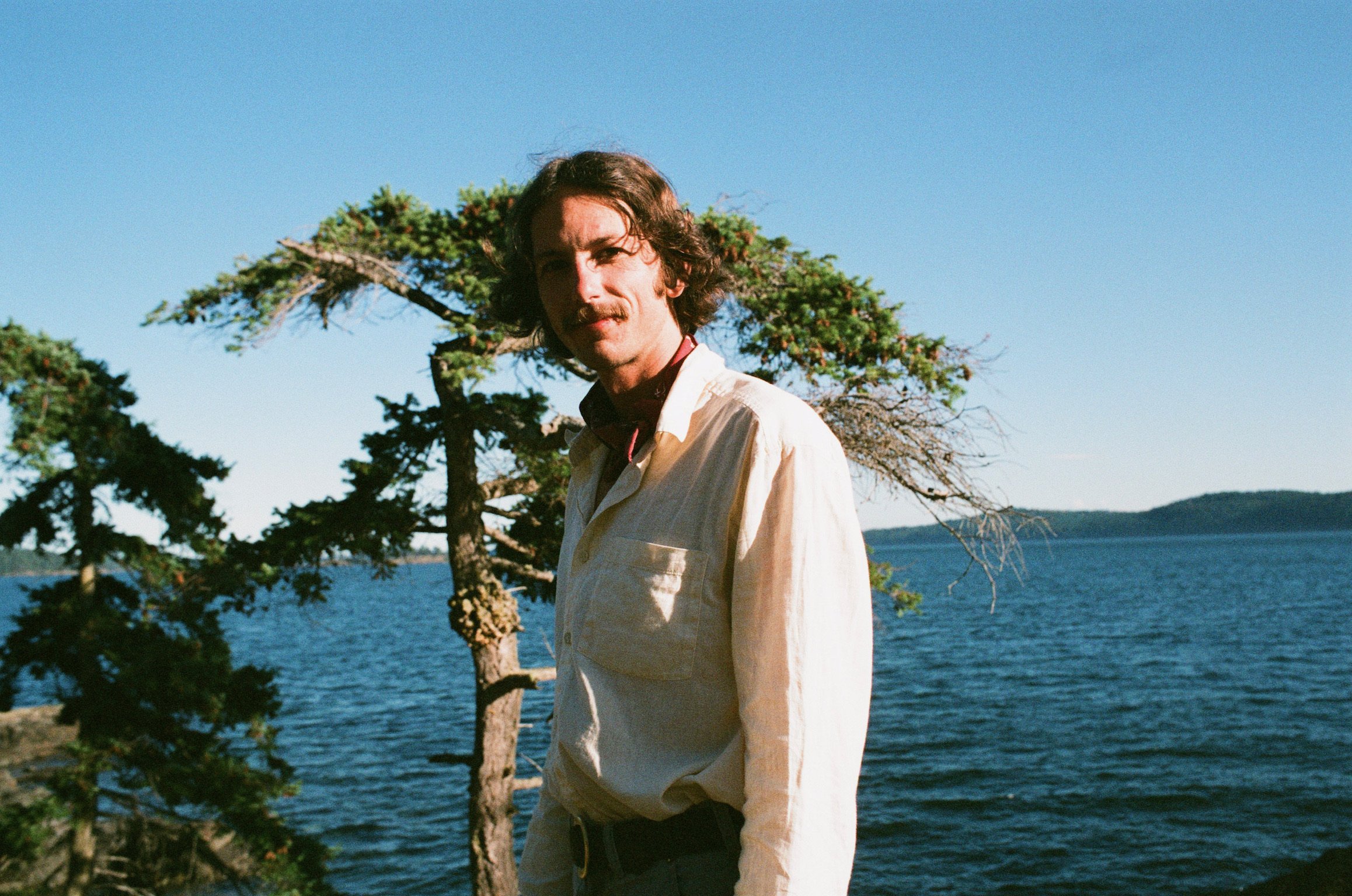 Alex Amen Shares new single 'California Blues'