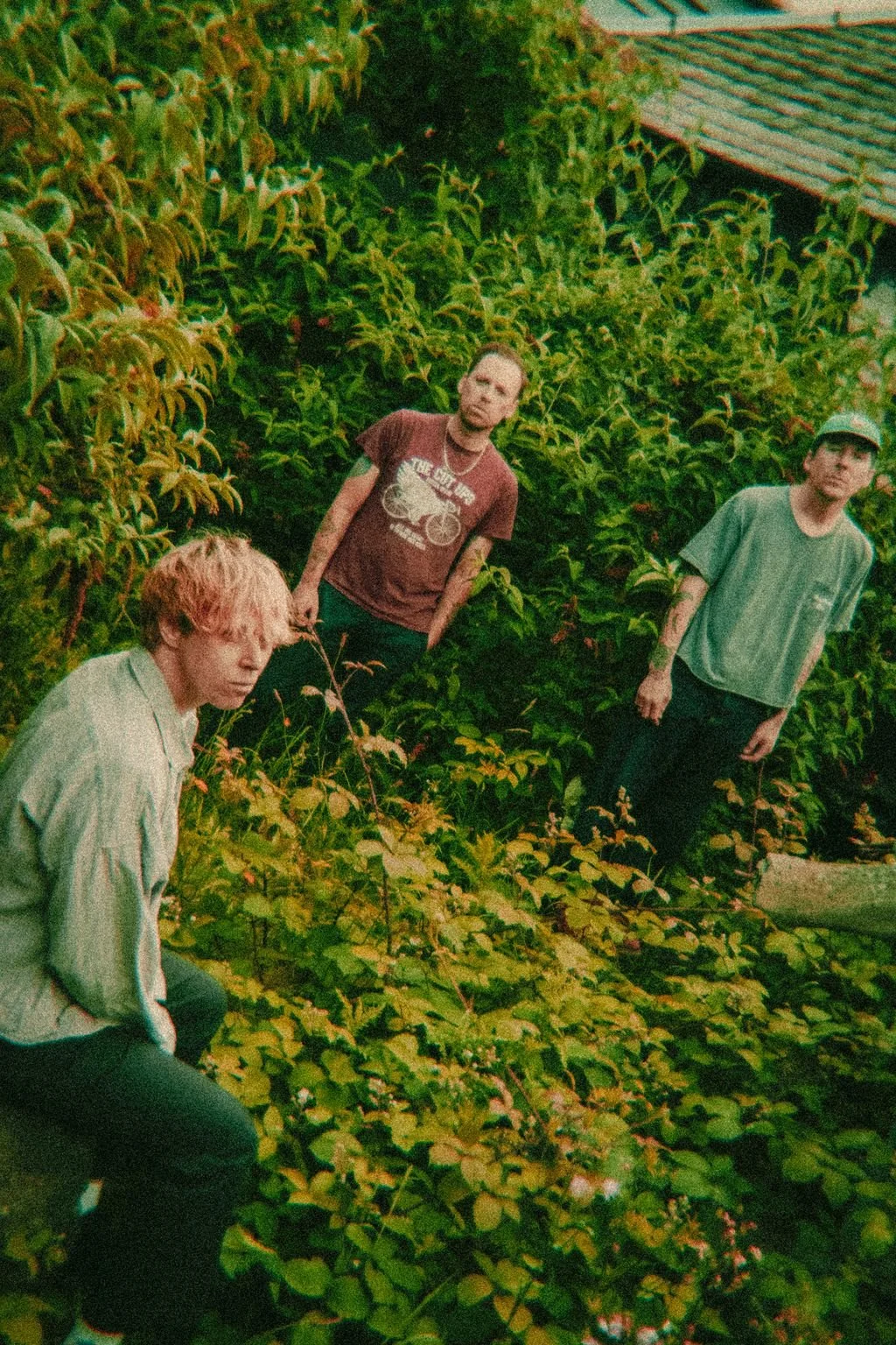 The XCERTS share anthemic new single "bury you"