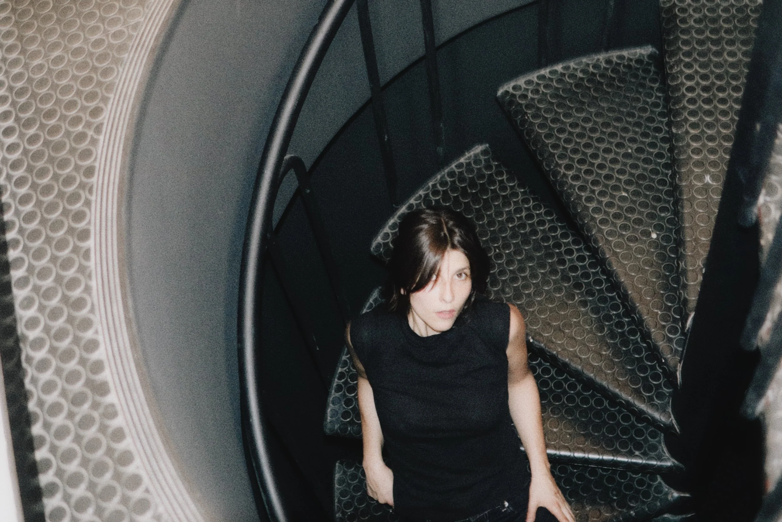 Ona Mafalda shares new single 'ANTHEM' and announces new EP&nbsp;‘Todo en Orden’