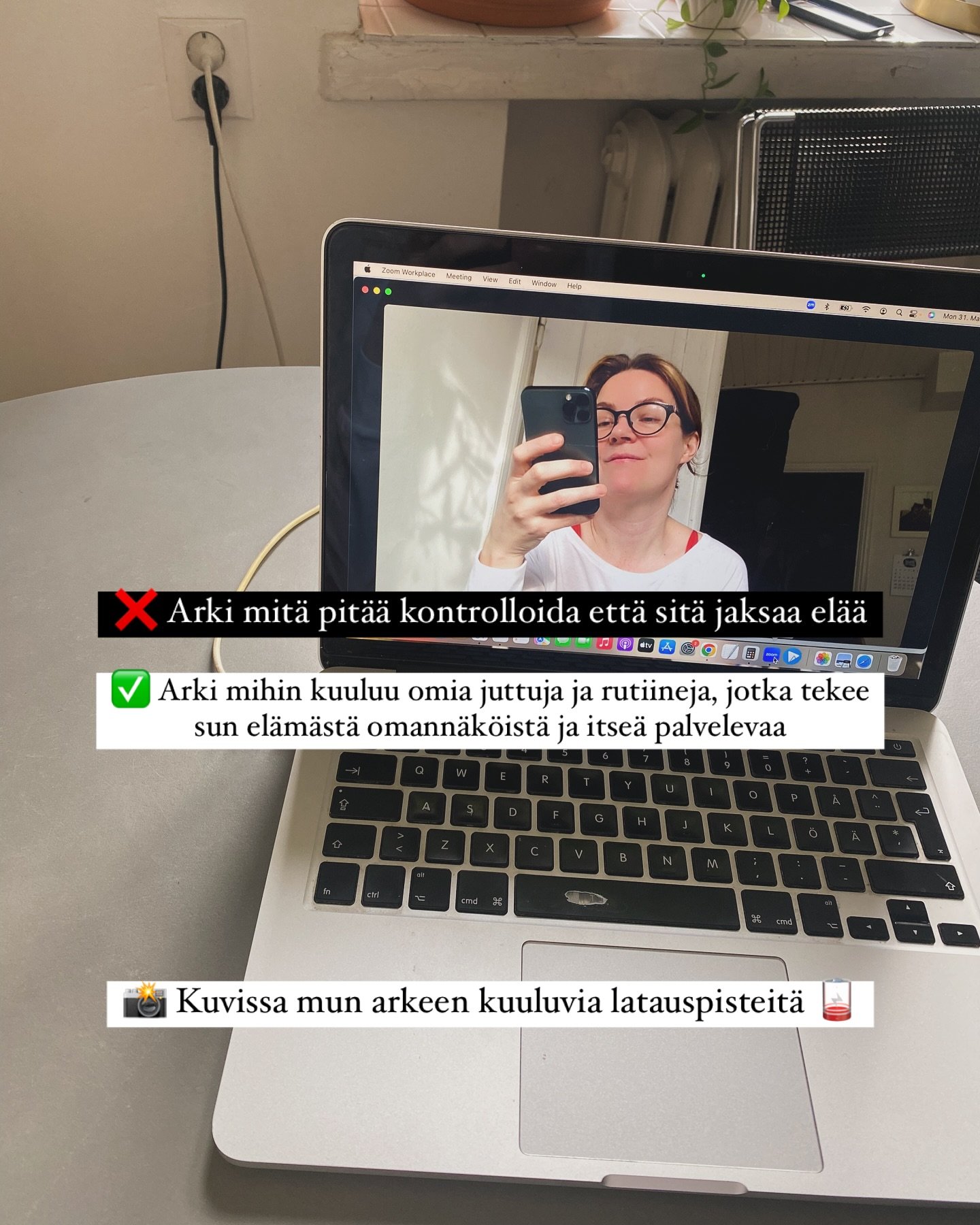 Rutiinit auttavat rytmitt&auml;m&auml;&auml;n arkea ja pit&auml;m&auml;&auml;n kaaoksen poissa. T&auml;m&auml; on t&auml;rke&auml;&auml;, mutta se my&ouml;s kuulostaa aika kurinalaiselta. Sit&auml;kin tarvitaan, mutta ainakin oma kokemukseni on, ett&