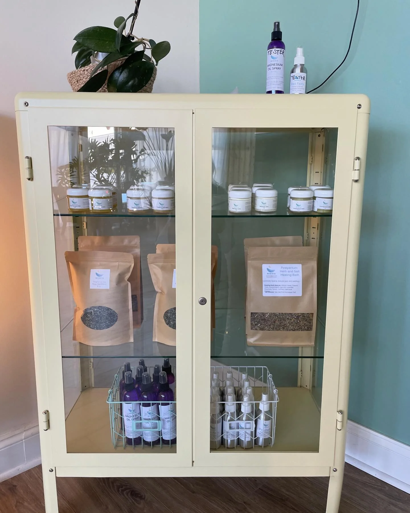 MyBirth offers a full line of teas, balms, baths, and lotions to support a healthy, comfortable pregnancy and postpartum. Shop it online through the MyBirth Etsy account* or in person when you visit the studio! 
PregNancy Tea (Hibiscus* or Rosehips) 