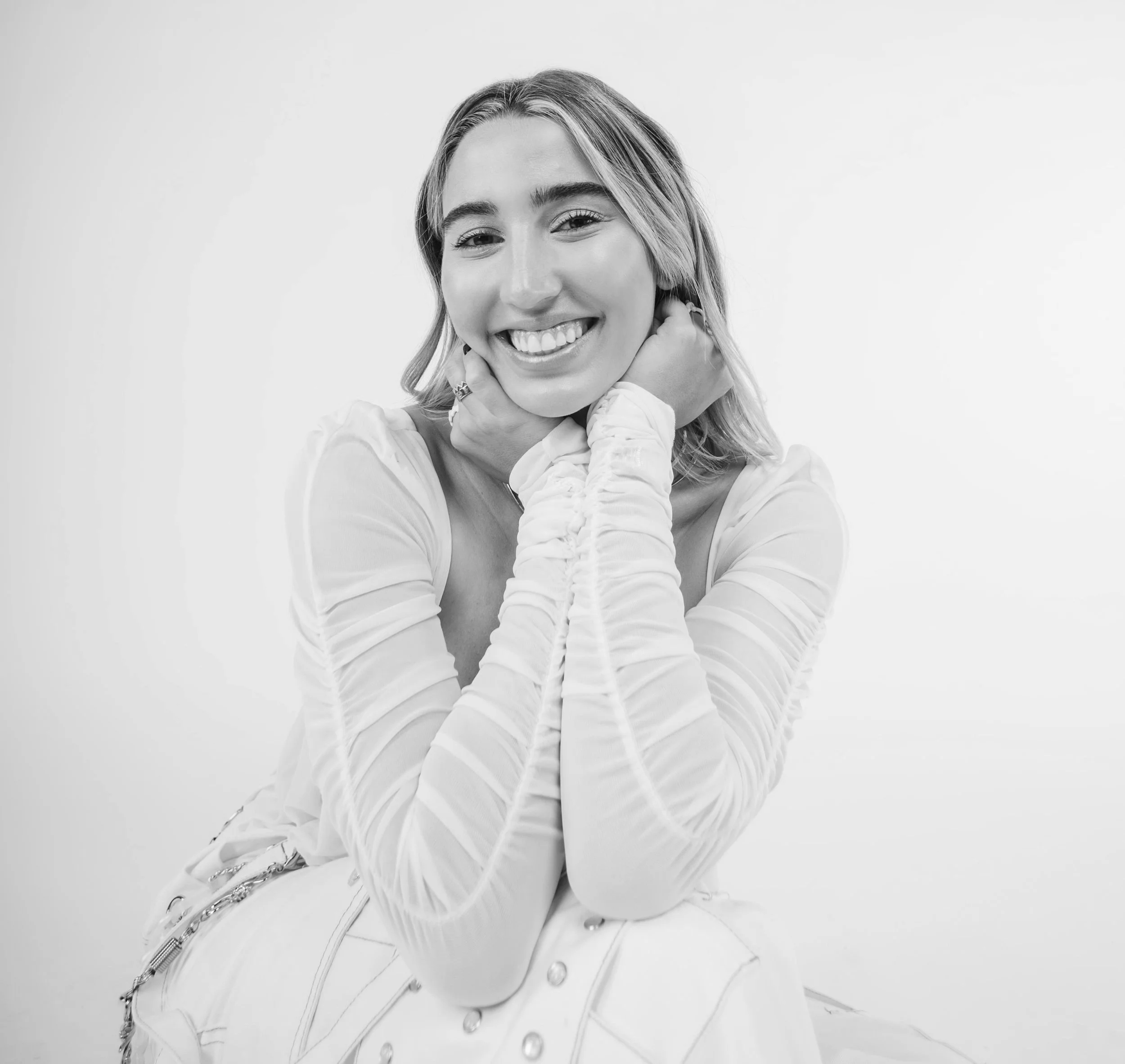 128. Ally Petitti on Anxiety, Health and Childhood Struggles, &amp; Advice for Teens