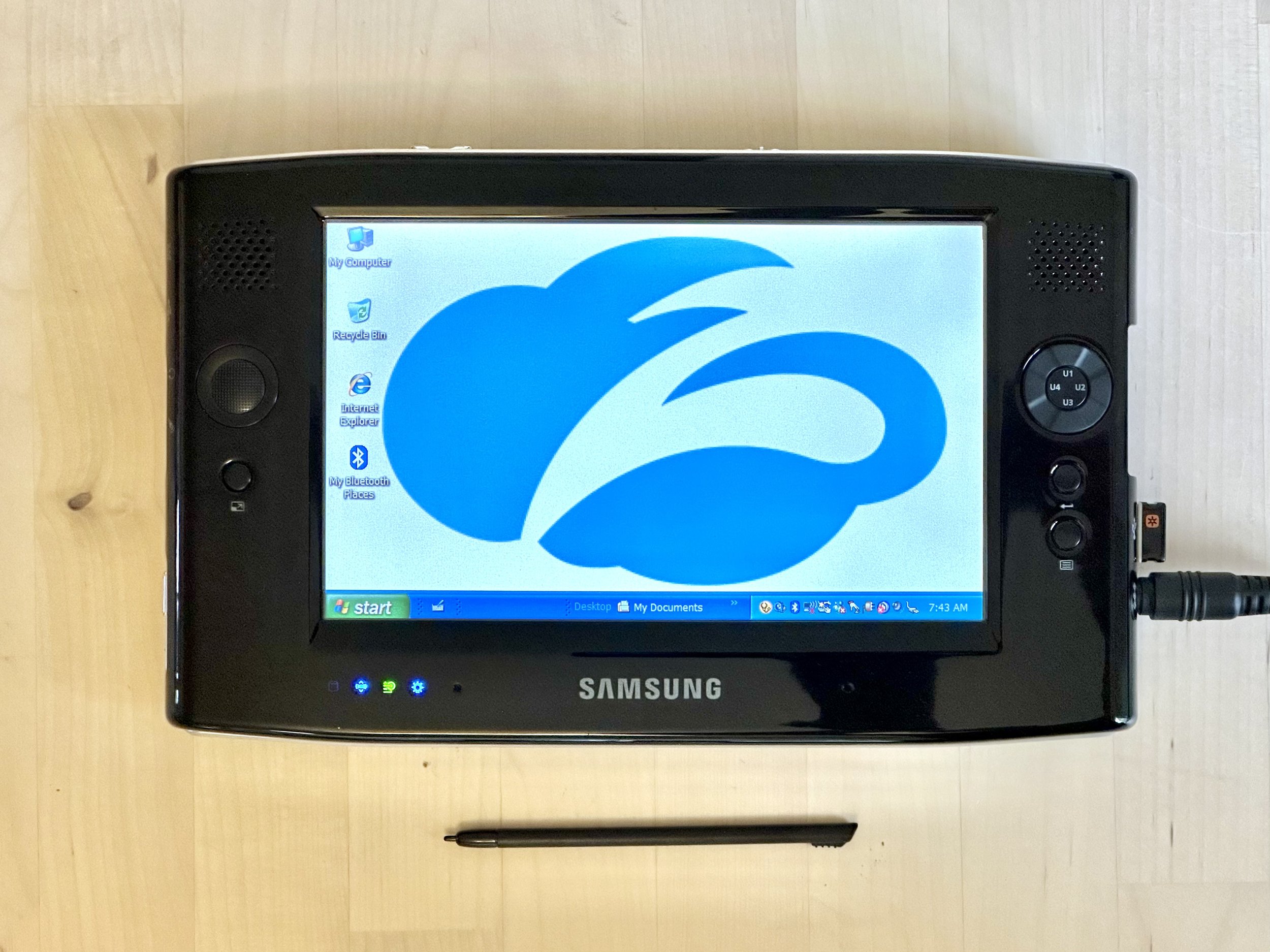 Samsung Q1b UItra-Mobile PC