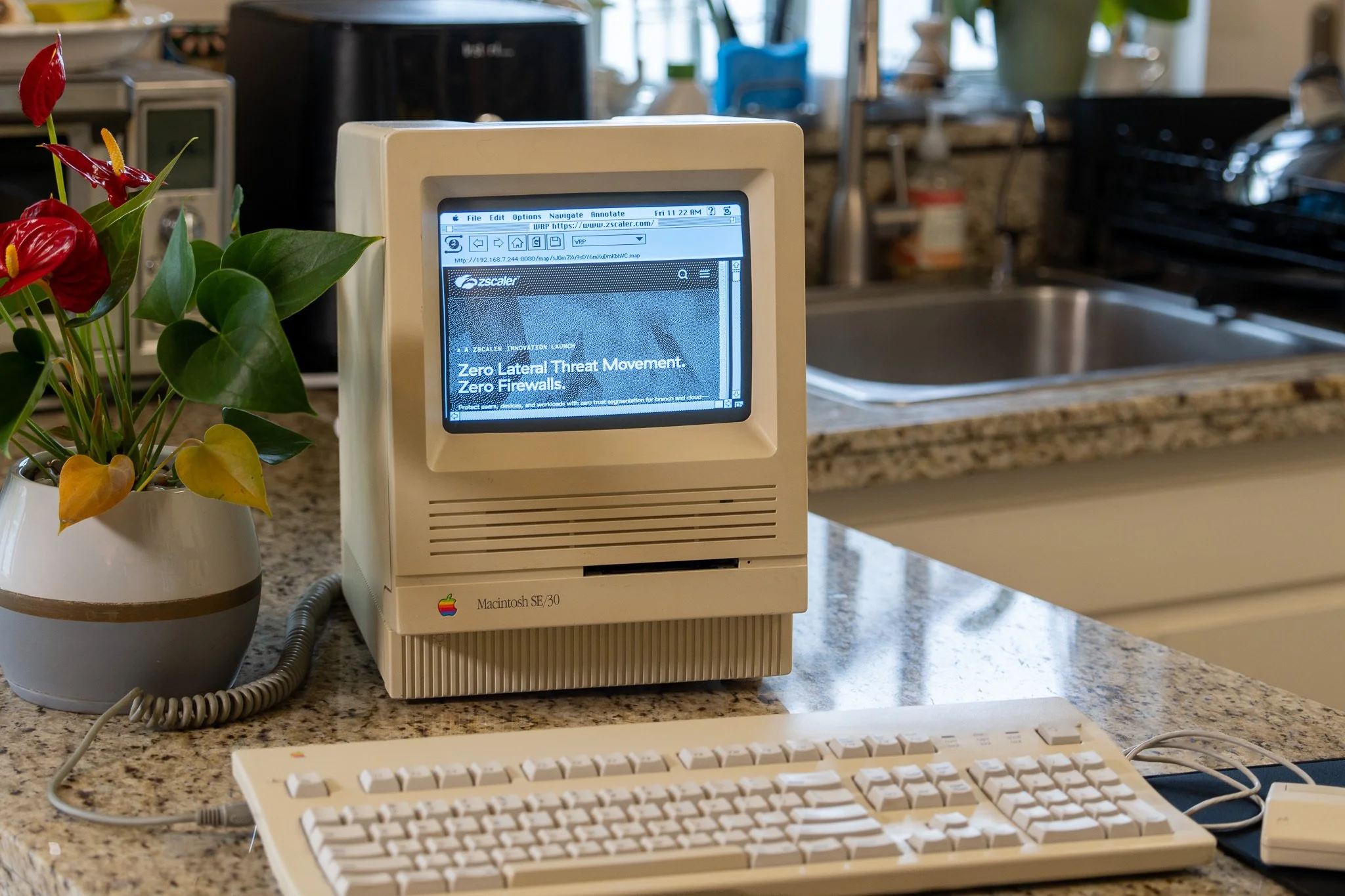 Mac SE_30 with Zscaler Homepage.jpg