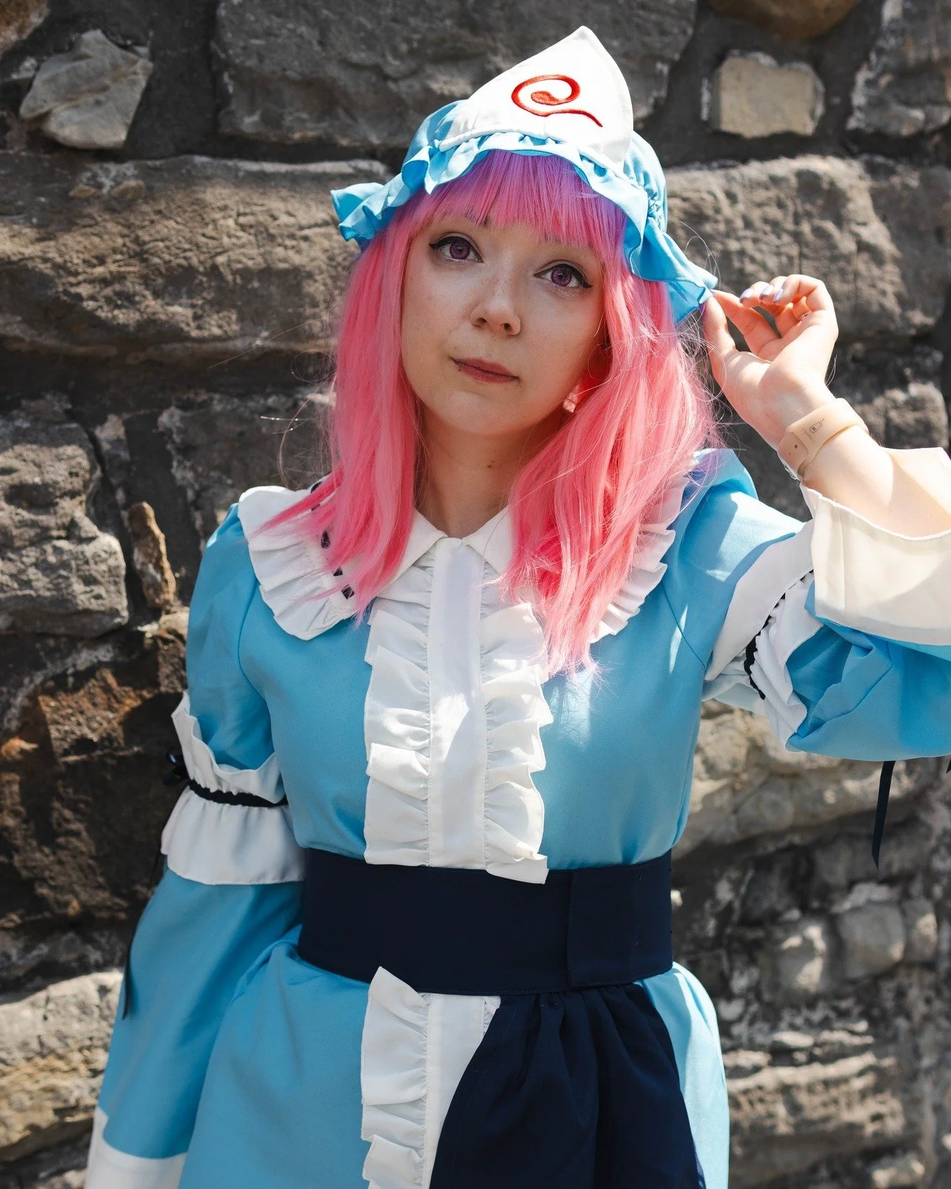 The details that make the ghost princess glow~ 🕊️
Zoom in to peek at the little things that make her feel alive~ (or&hellip; after-alive?) 💀💖
Full uncropped set floating over on my ptr3on 👘
Cos @kb_cospre 
Lenses @uniqso 

Hashtags:
#CosplayOfThe