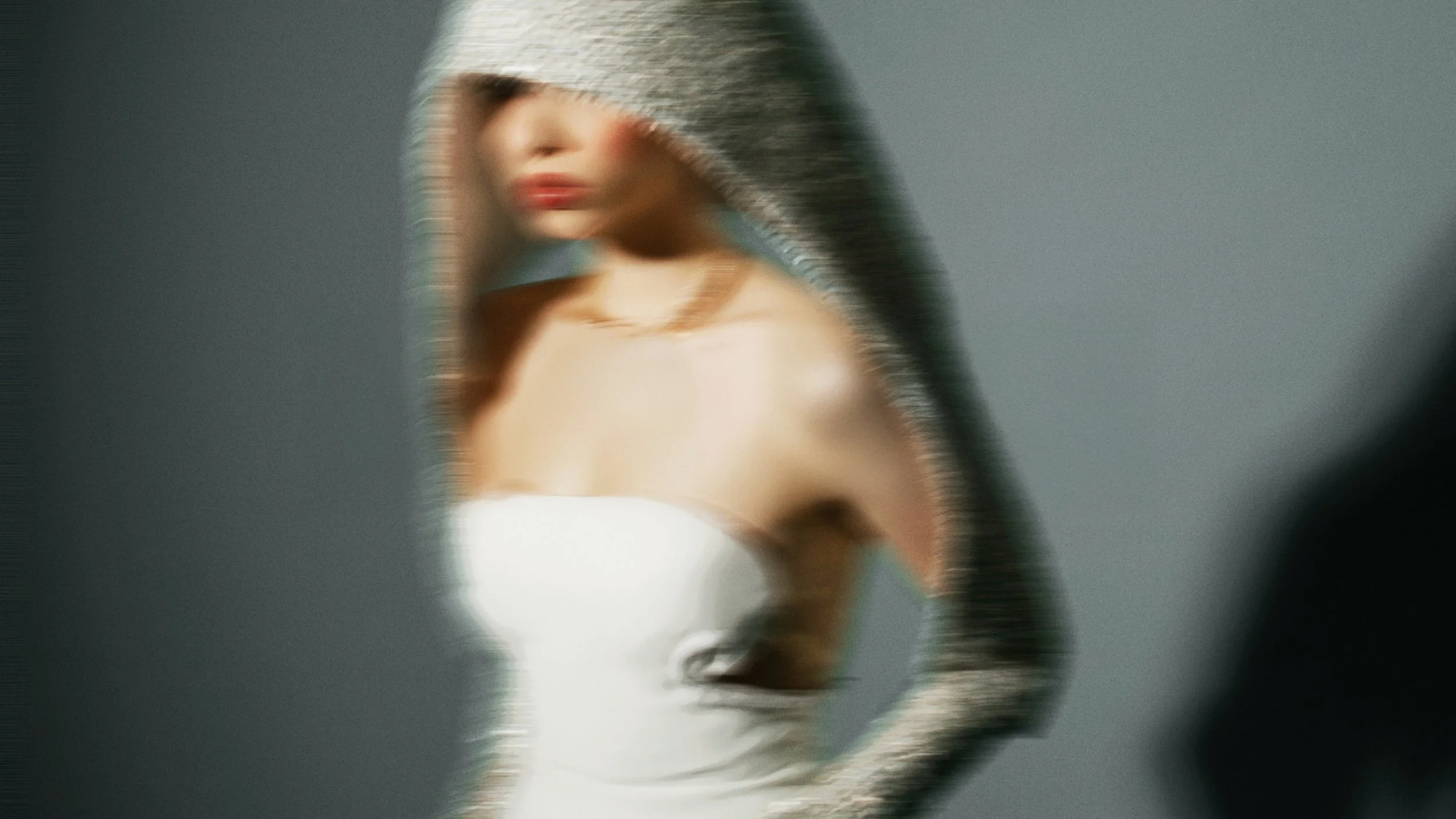 Tiffany-and-Co-High-Jewelry-Fashion-Film-Vivienne-and-Tamas-Jewelry-Photographer-Paris-Mojeh-Cover.jpg