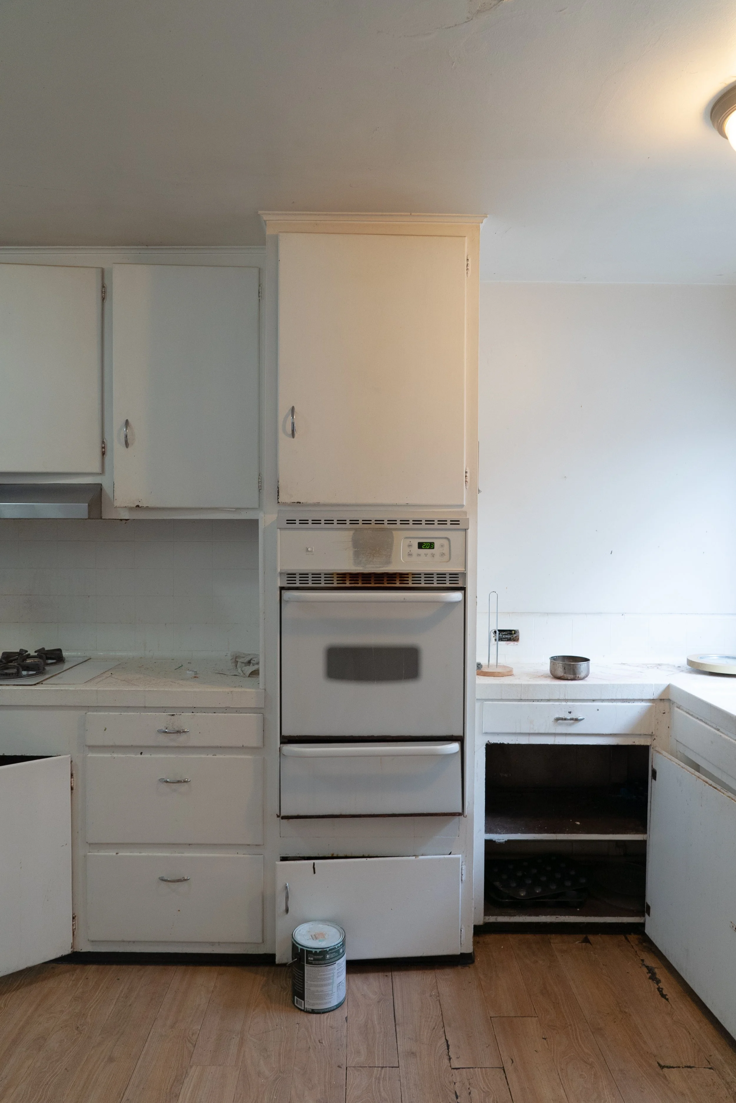 before kitchen 4.jpg
