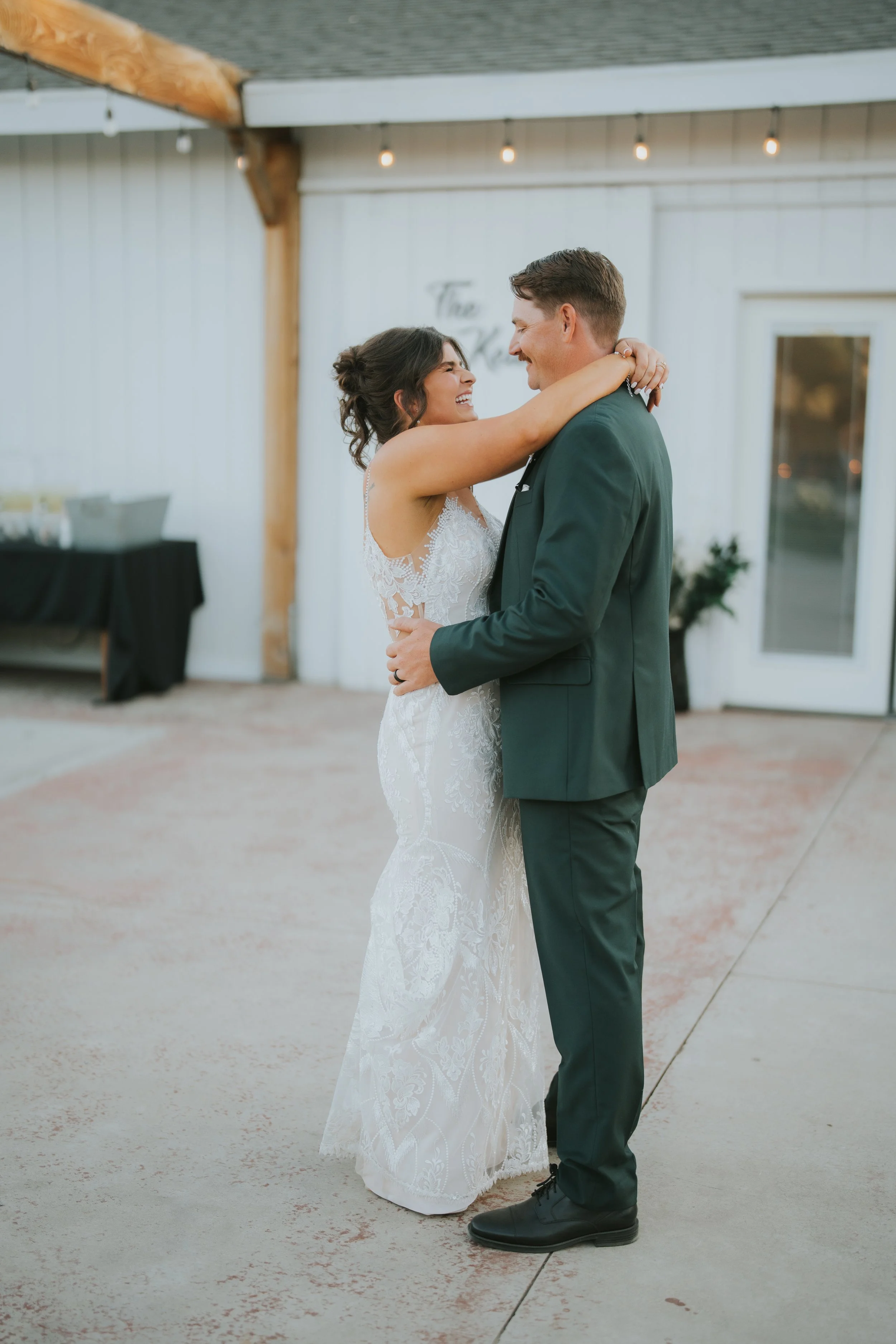 Stevi+Dillon+The+Ranch+On+Carson+Wedding-725.jpg