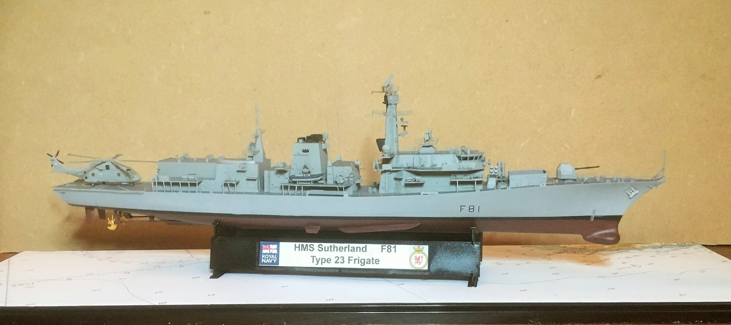 HMS Sutherland (side on)