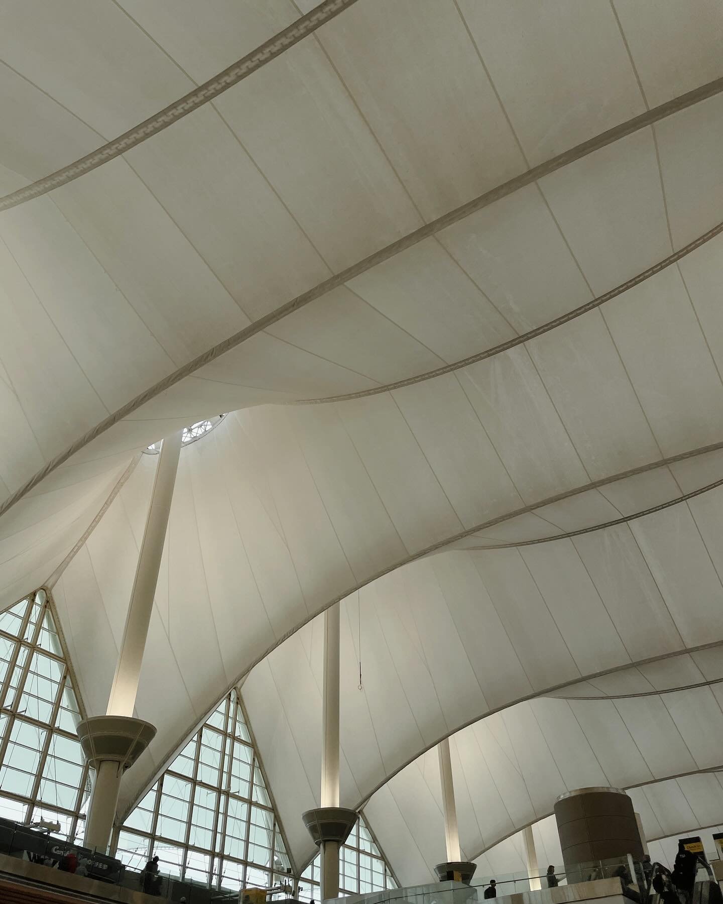 Airport architecture 🤍🛬