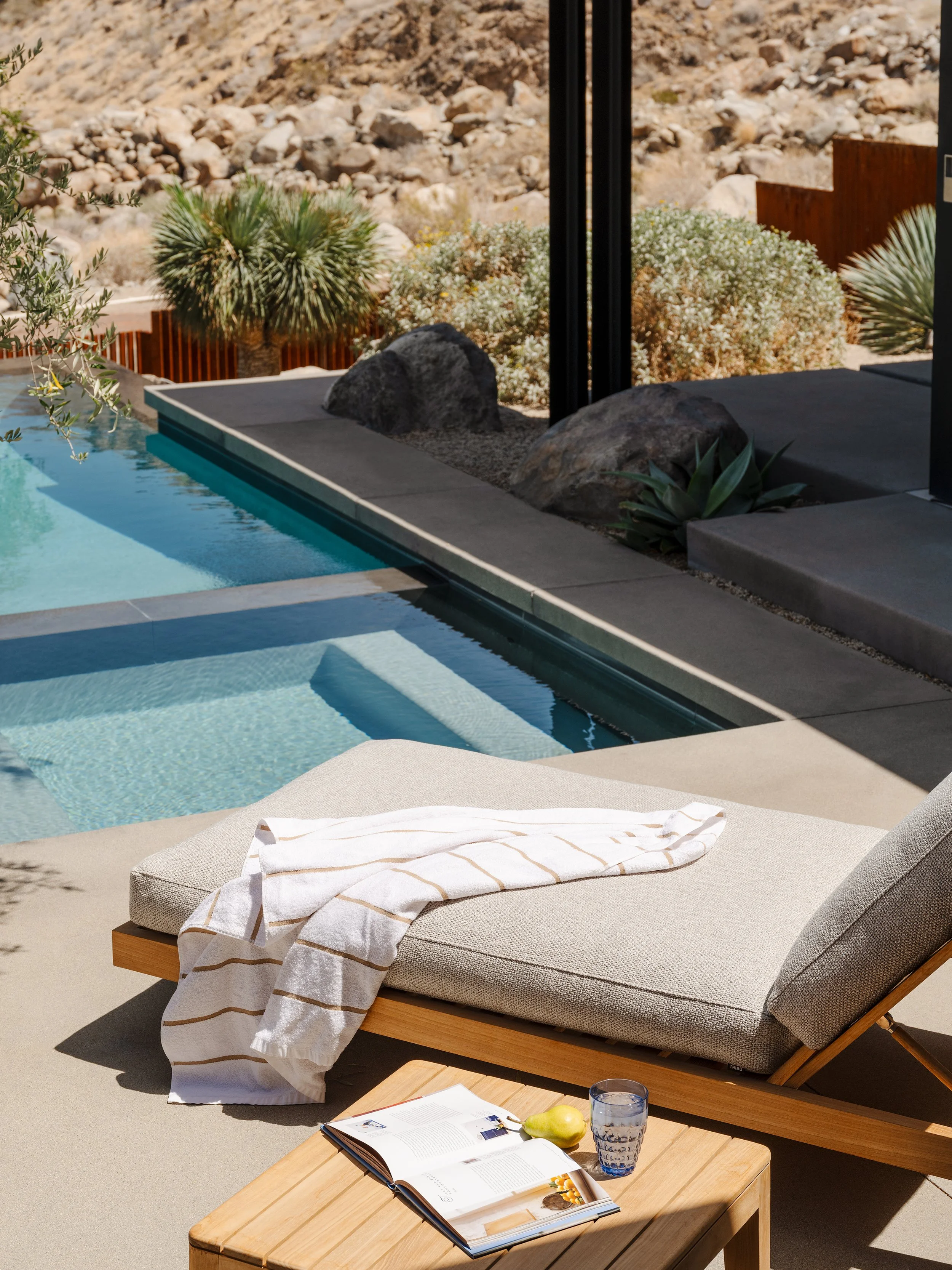 PROJECT: Desert Palisades / PHOTOGRAPHER: Lance Gerber / ARCHITECTURE & DESIGN: Studio AR&D