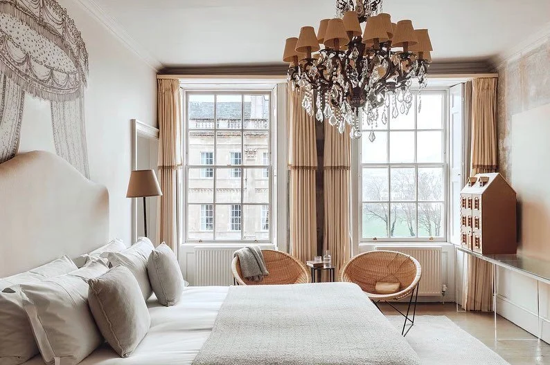 We&rsquo;ve been working on an itinerary in the English countryside and it&rsquo;s giving us the warm, cozy feels we didn&rsquo;t know we needed.

Bath, The Cotswolds, and Hampshire are charming, quaint, and built for leisurely strolls and casual exp