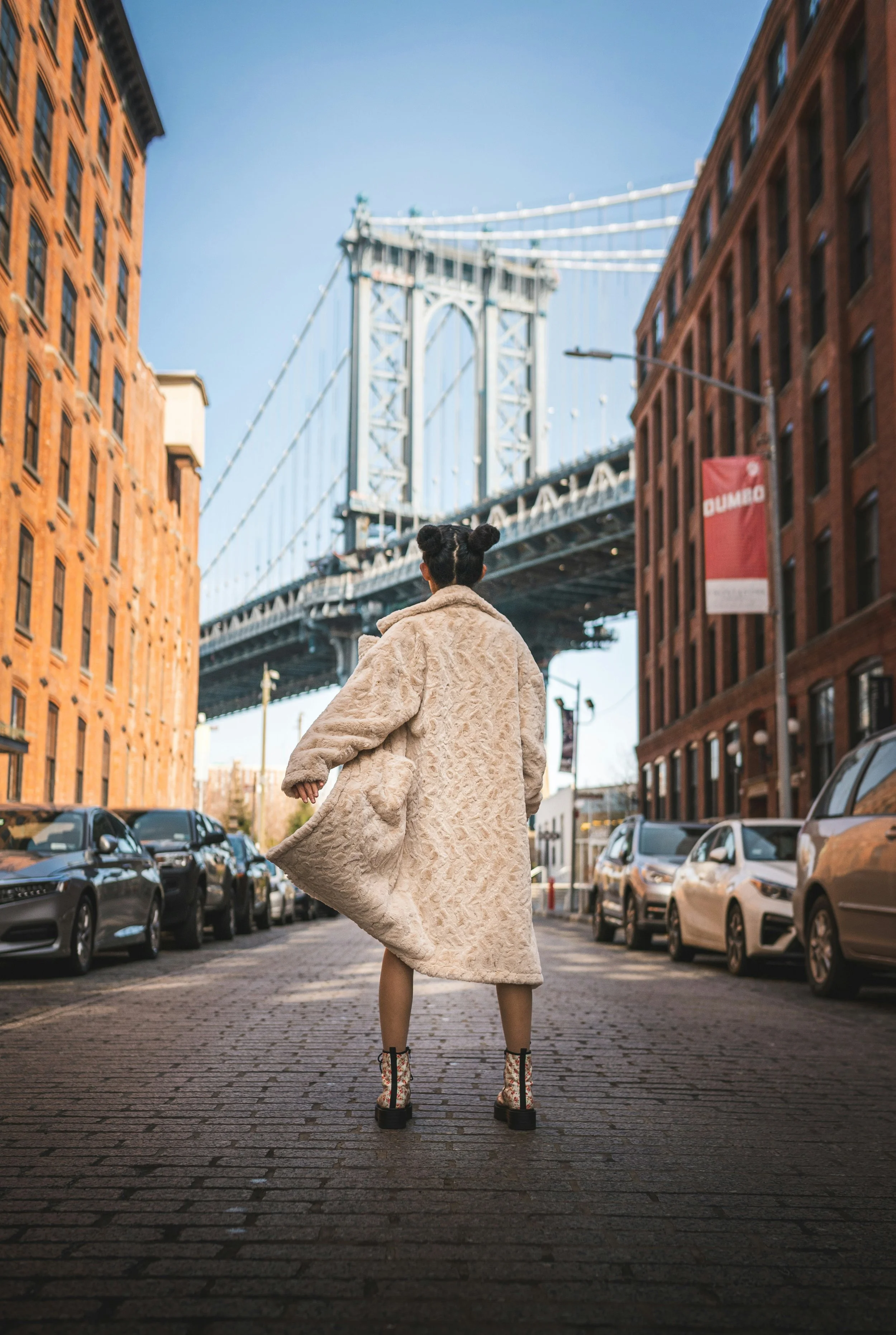 Senior Fabric, Trim &amp; Embellishment Buyer
