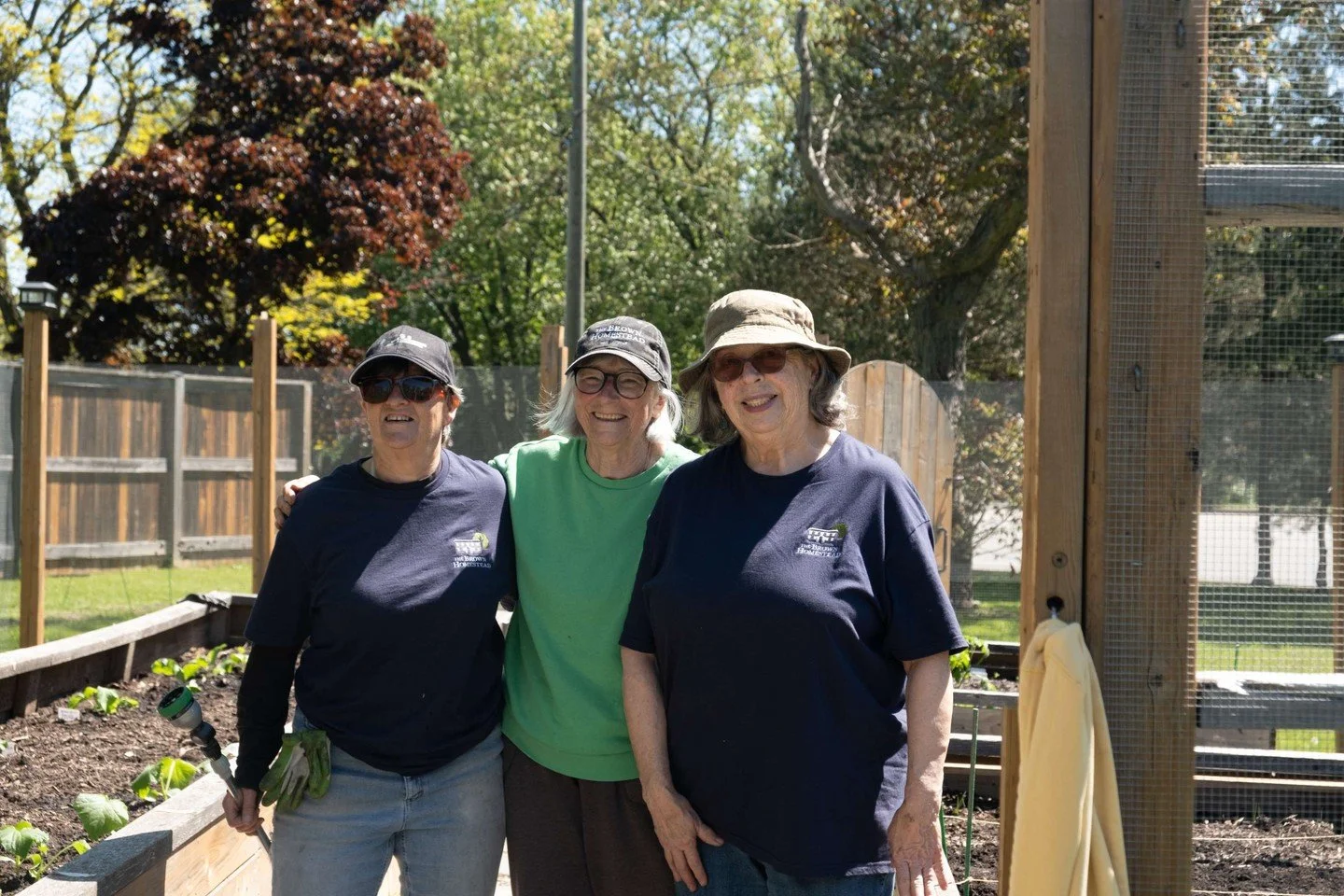 Happy volunteer week to our amazing Garden Keepers 🌱

In 2025 our Garden keepers harvested over 200lbs of produce from our Victory Garden, contributing to about 250 meals for food insecure families in Niagara!
This year they are helping to grow over