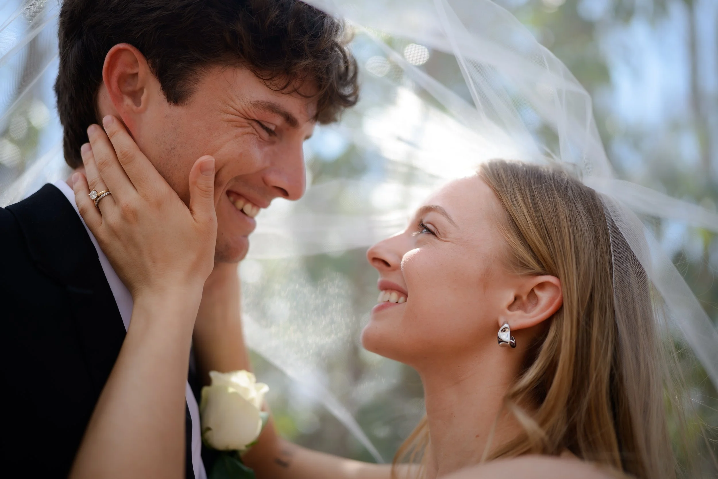 Temple_Wedding_BG_Portraits-3.jpg