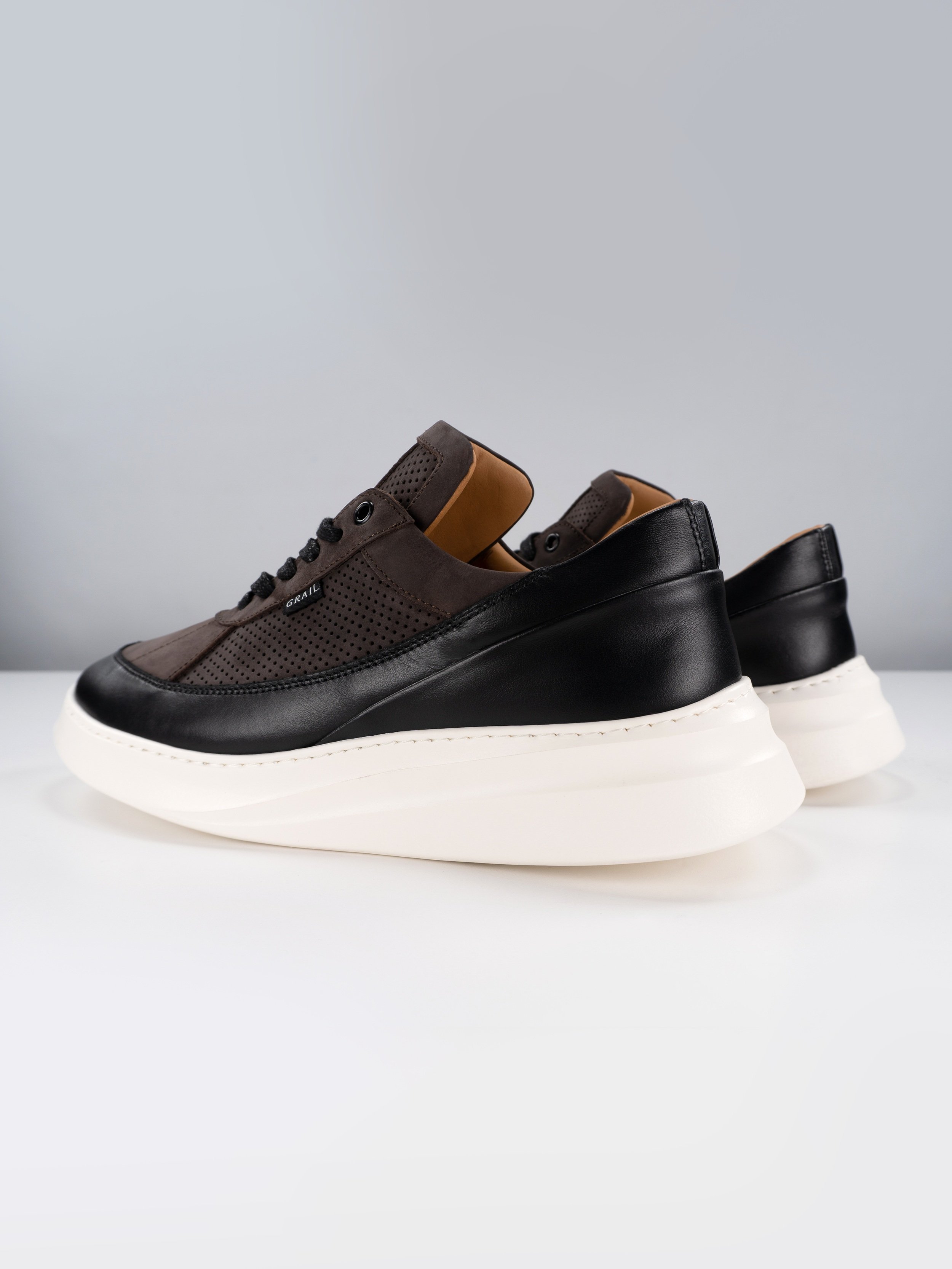 Showman+Black+Coffee+heel+3Q+PLP.jpg