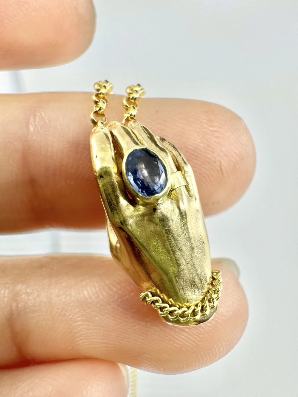 Golden Hand Necklace Princess Jasmine colorway — Koedyker Crafted