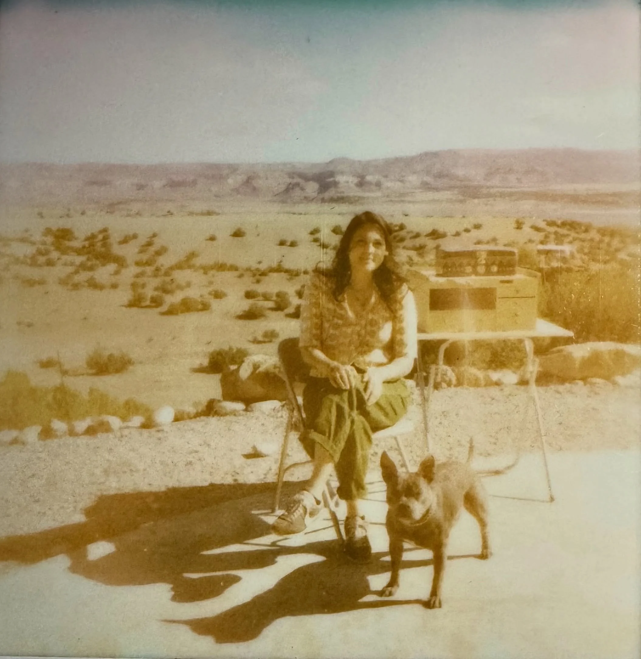 Some film and soo many good times to remember our New Mexico trip! Raf took a lapidary/inlay class at Ghost Ranch and I brought my travel bench for some independent study and it was such an enchanting time ✨💓
&bull;
#jewelrymaking #newmexico #inlay 