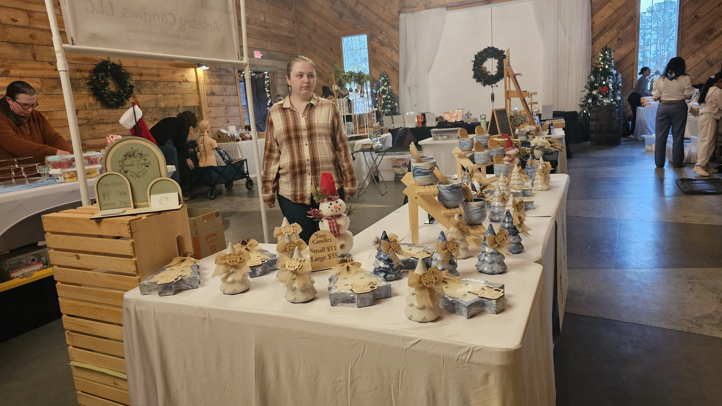 Winter Market at 3 Oaks Farm and Events - December 2025