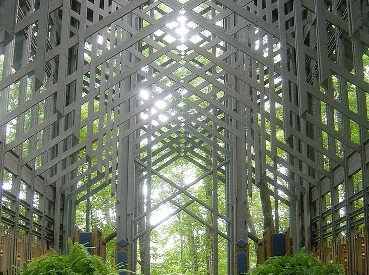 Thorncrown Chapel, Arkansas © commons.wikimedia.org