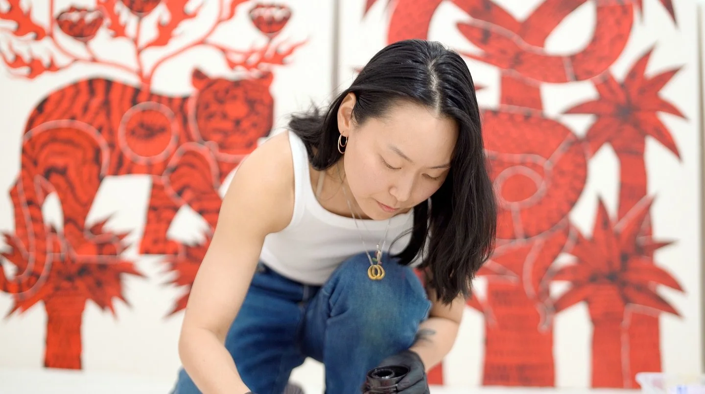 Earlier this month we got a chance to hang out with @kwonny.art and peek inside her new studio space ✨