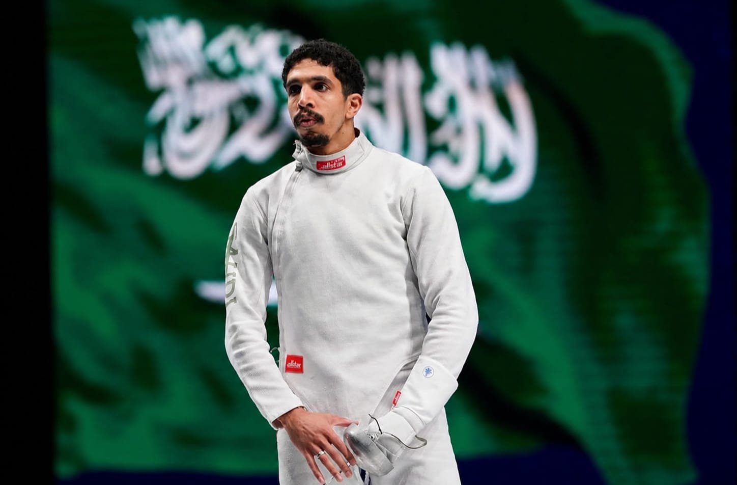 سيف سعودي يكتب التاريخ
