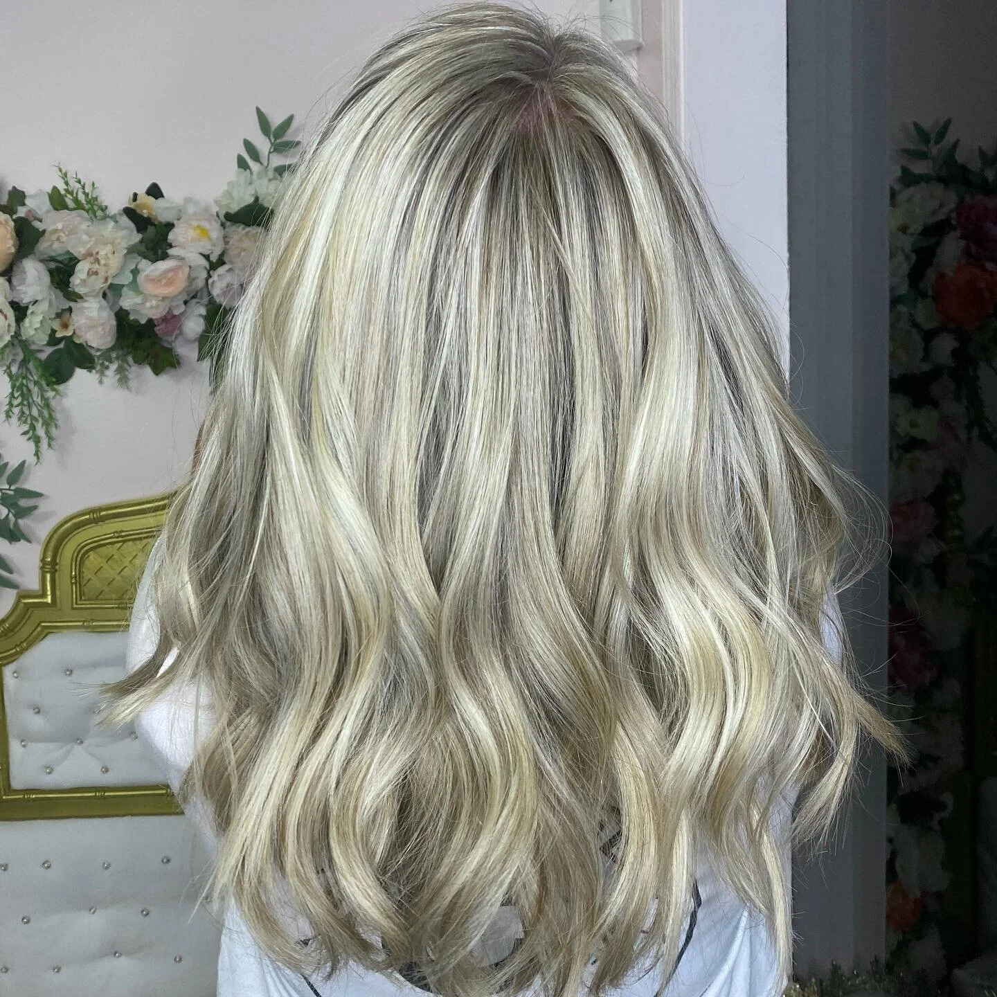 For today&rsquo;s beautiful blonde we have my daughter @lilymccormackk 2 more days left of highschool 😢 I&rsquo;m so proud of this smart, sweet, kick ass, hardworking, and gorgeous blonde! #daughterandbestie #queenofblondessalon #weareallqueens  #ha