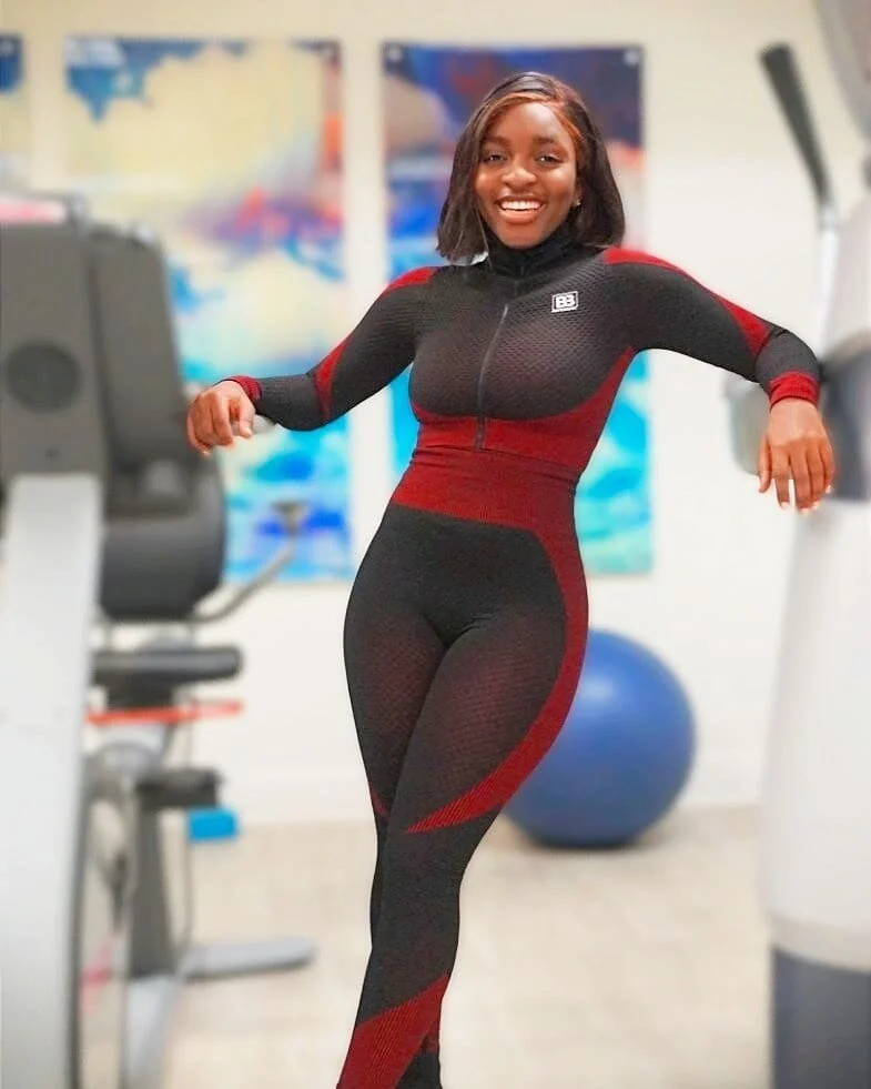 Move around in these and everything will seem fine #activelifestyle
Wearing: Rosewood seamless, Size: XS/S