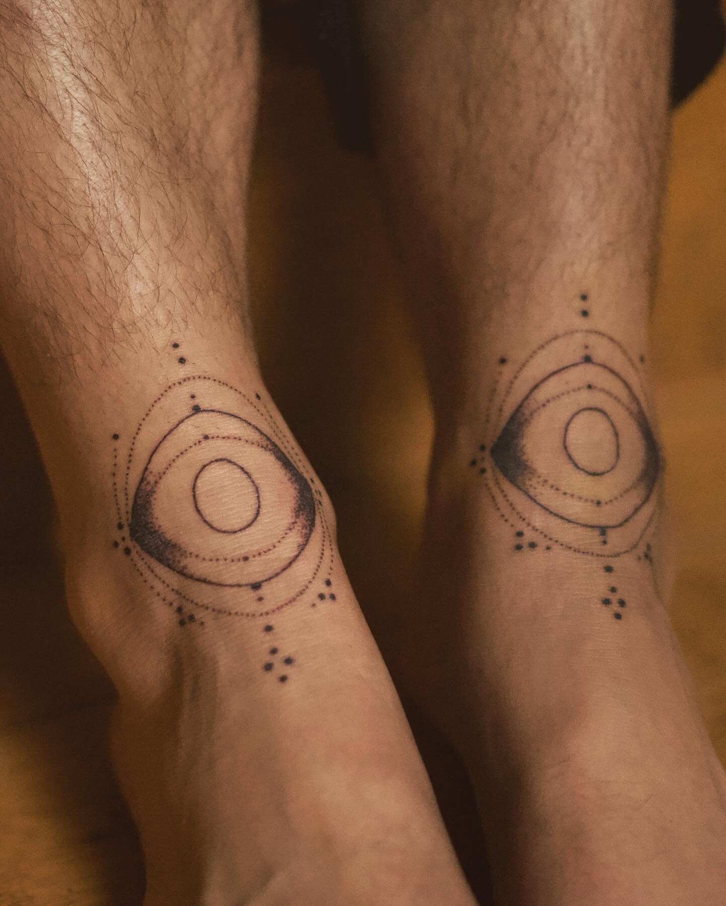 Eyes for Claire

The point of weakness is the point of balance. To balance is to awaken where our body breathes beneath the mind. With this tattoo we honor the eyes of Claire&rsquo;s feet that know the way. More than the mind, our body moves with kno