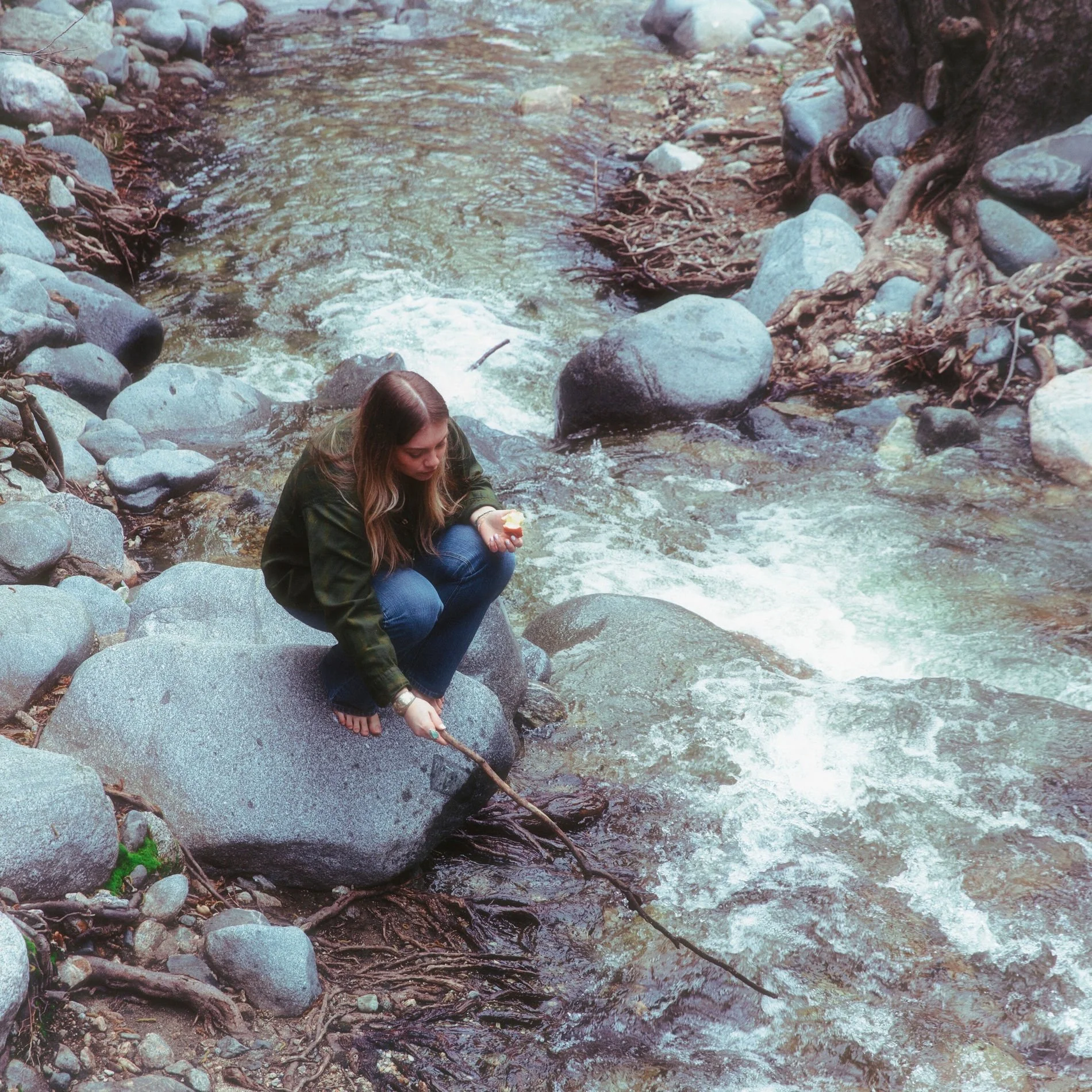 Kylie Spence / Tobacco Roots