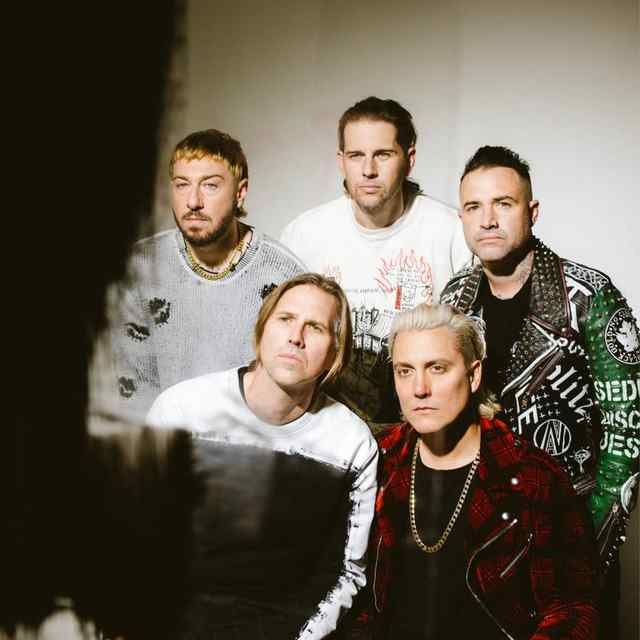 Johnny Christ: Avenged Sevenfold's song for WWE, touring with Ronnie Radke, the future of A7X