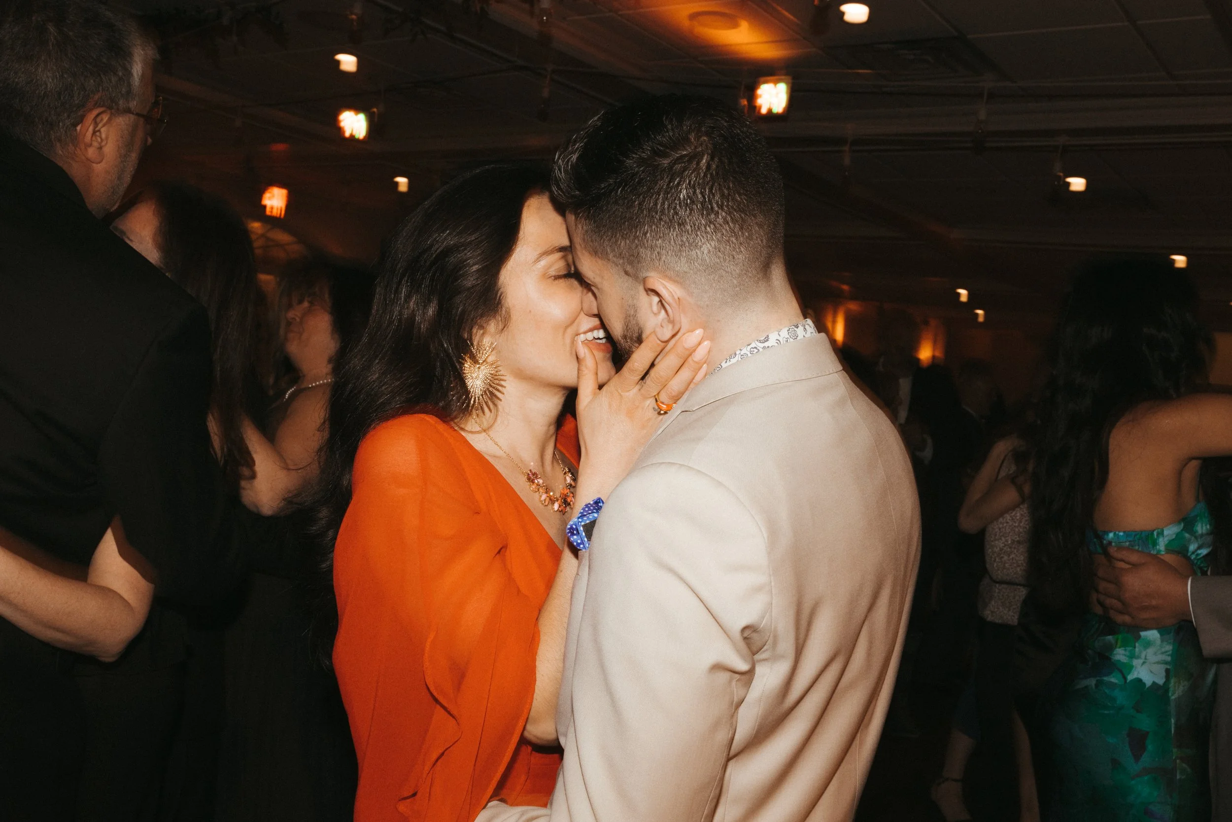 Vineyards at Aquebogue Wedding-49.jpg